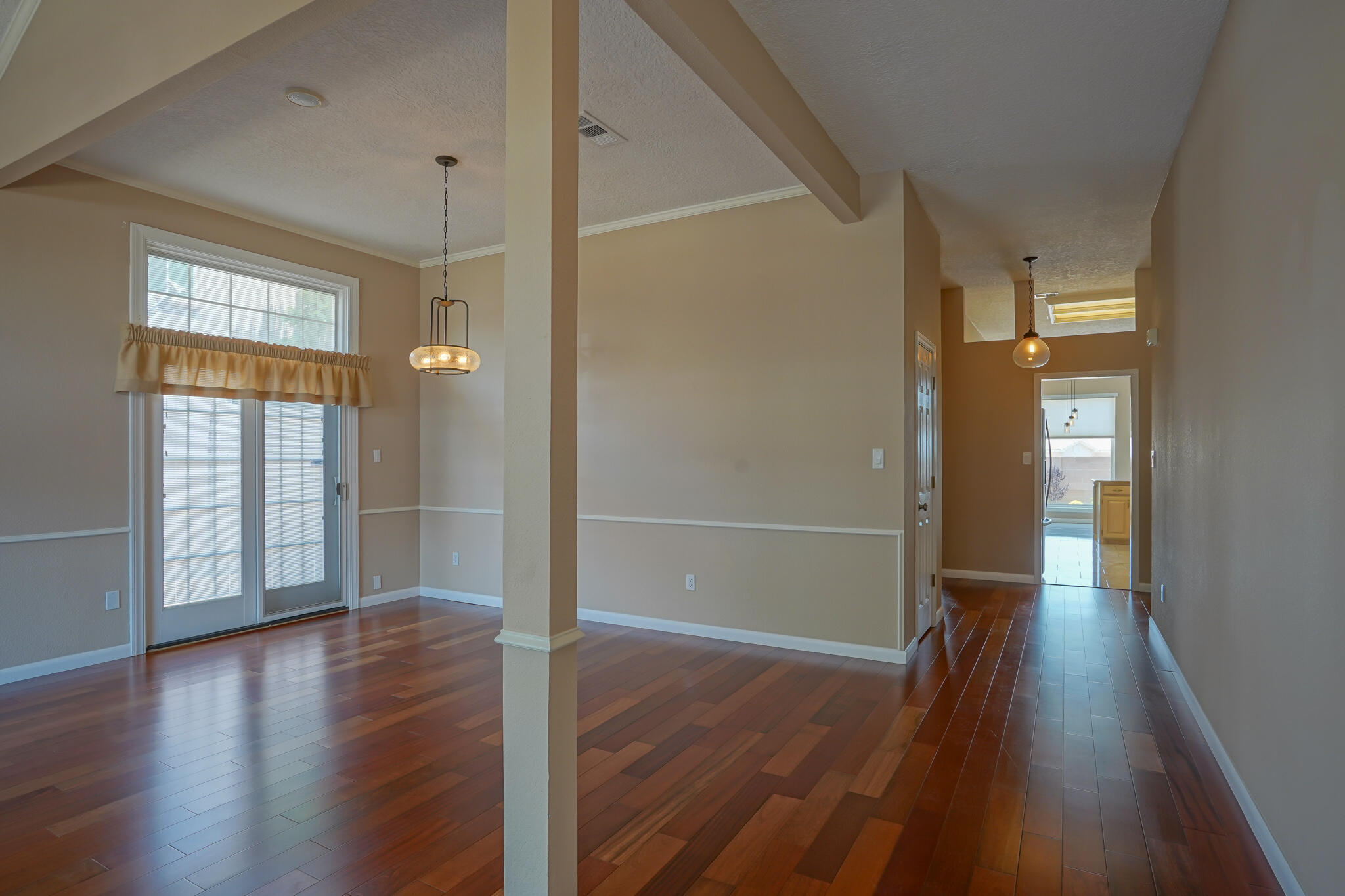 8312 CALLE PRIMERA NW