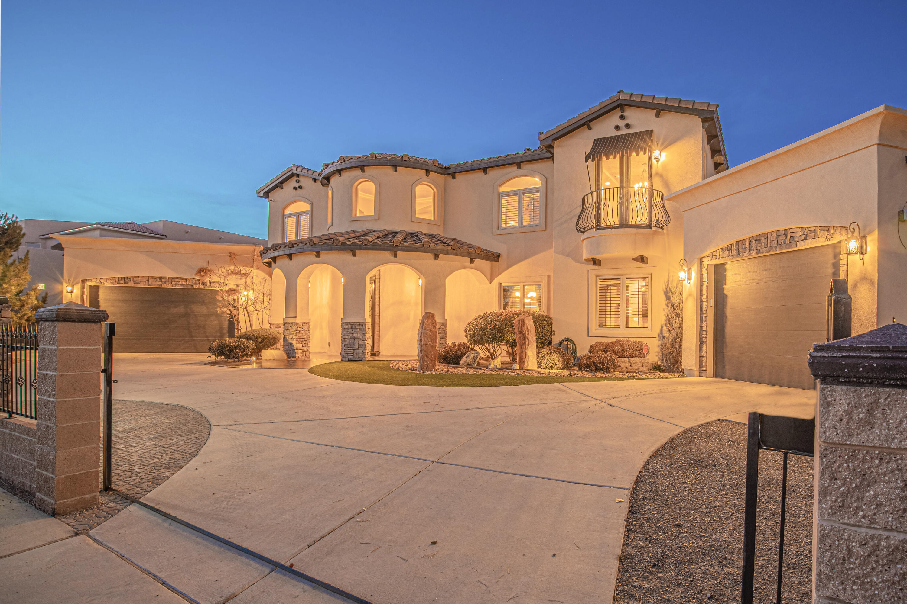 9988 BUCKEYE Street NW