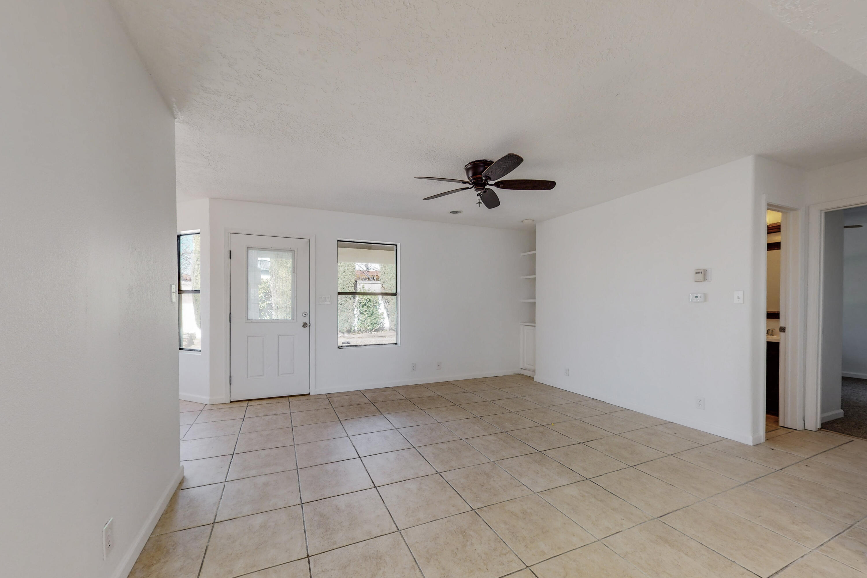 8101 WILLIAM MOYERS Avenue NE