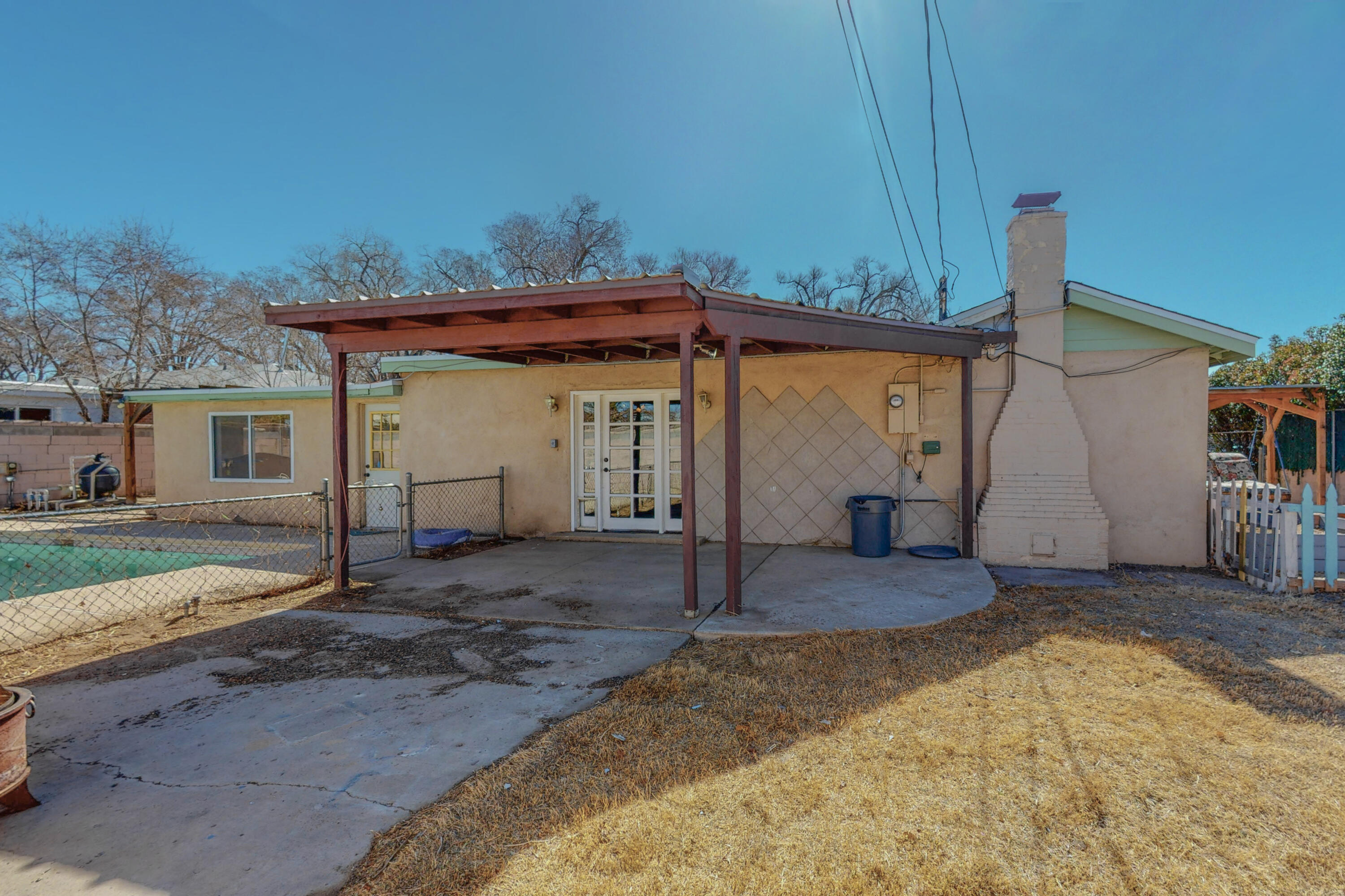 7703 MORROW Avenue NE