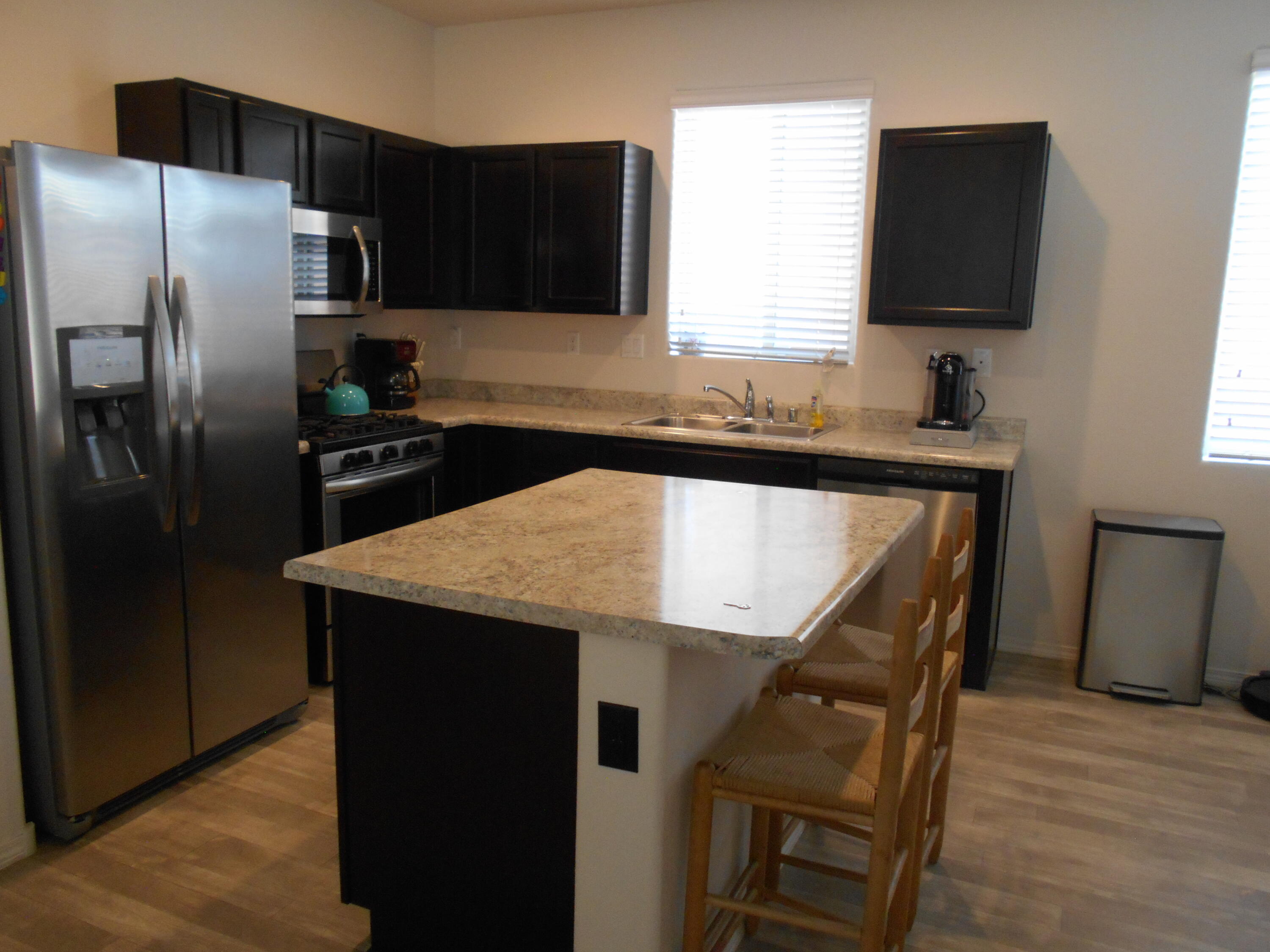 16 VISTA DEL CERRO Drive