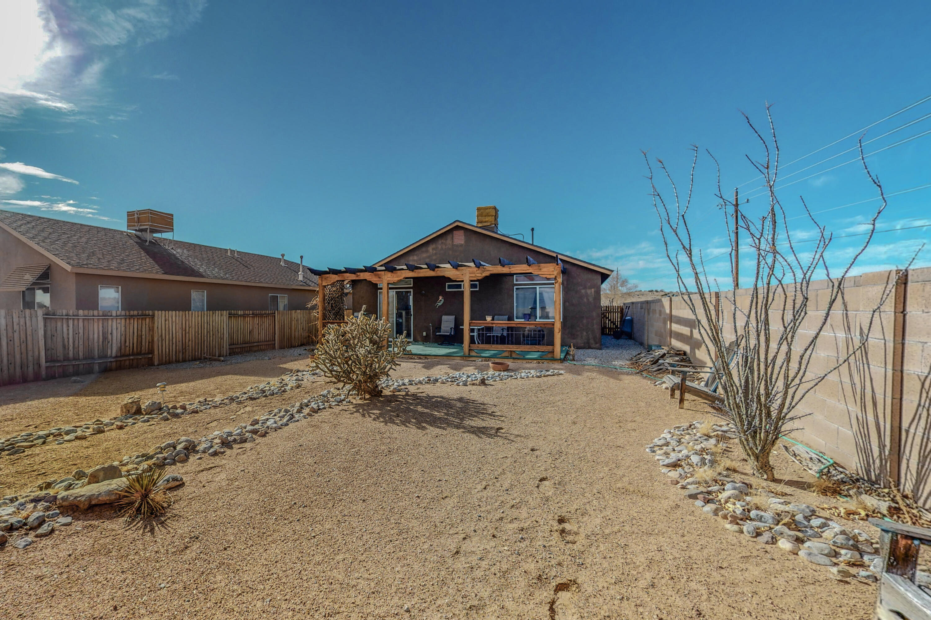 7068 SKYLAR Drive NE