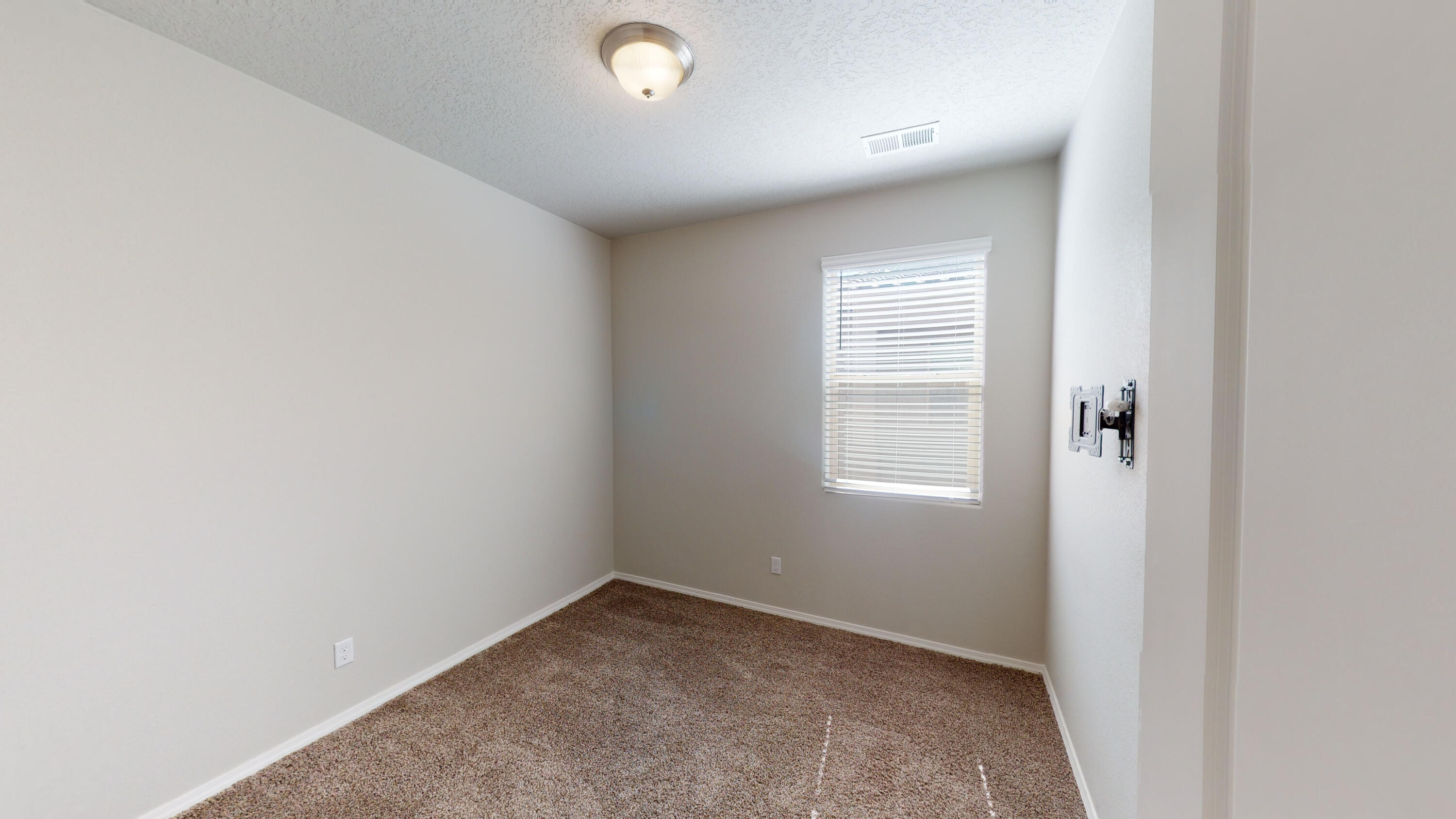 1730 VALLE VISTA Road NW