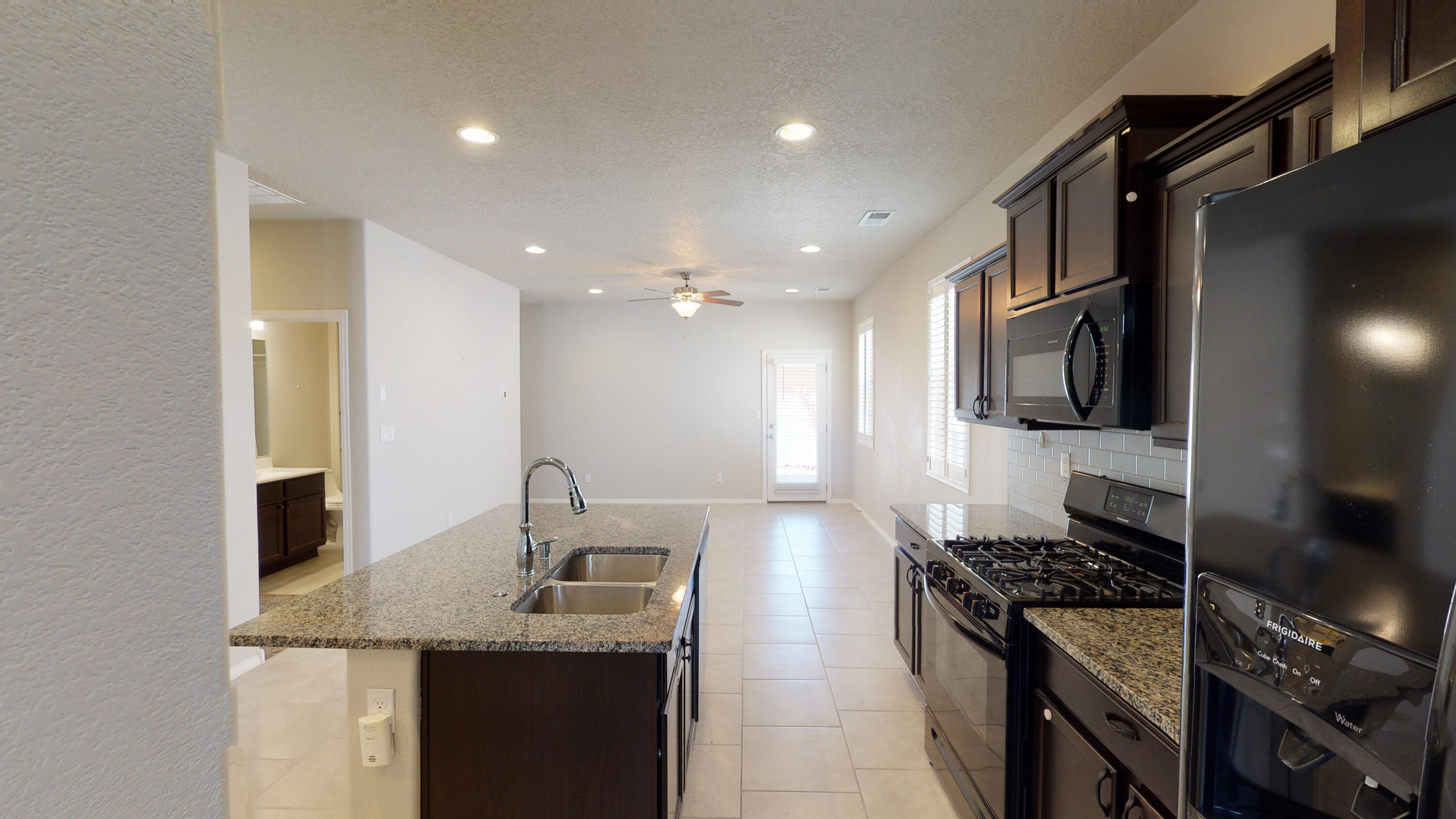 1730 VALLE VISTA Road NW