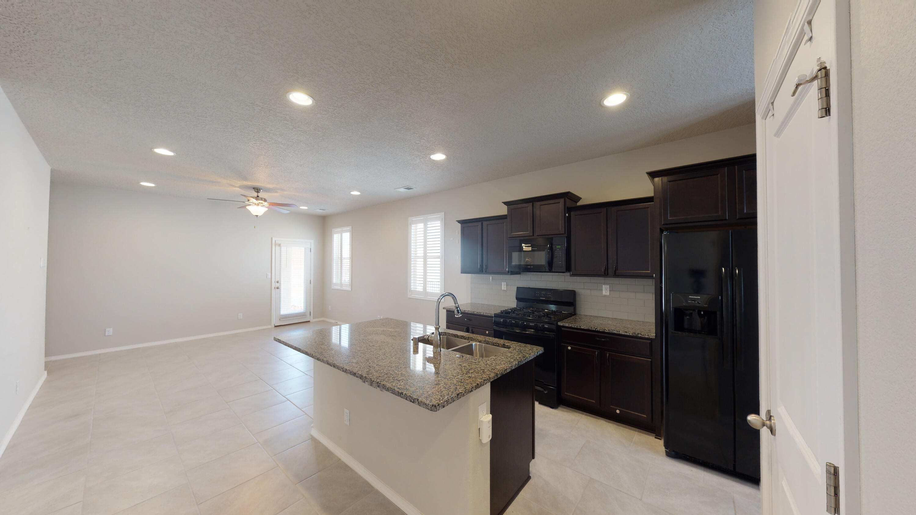 1730 VALLE VISTA Road NW