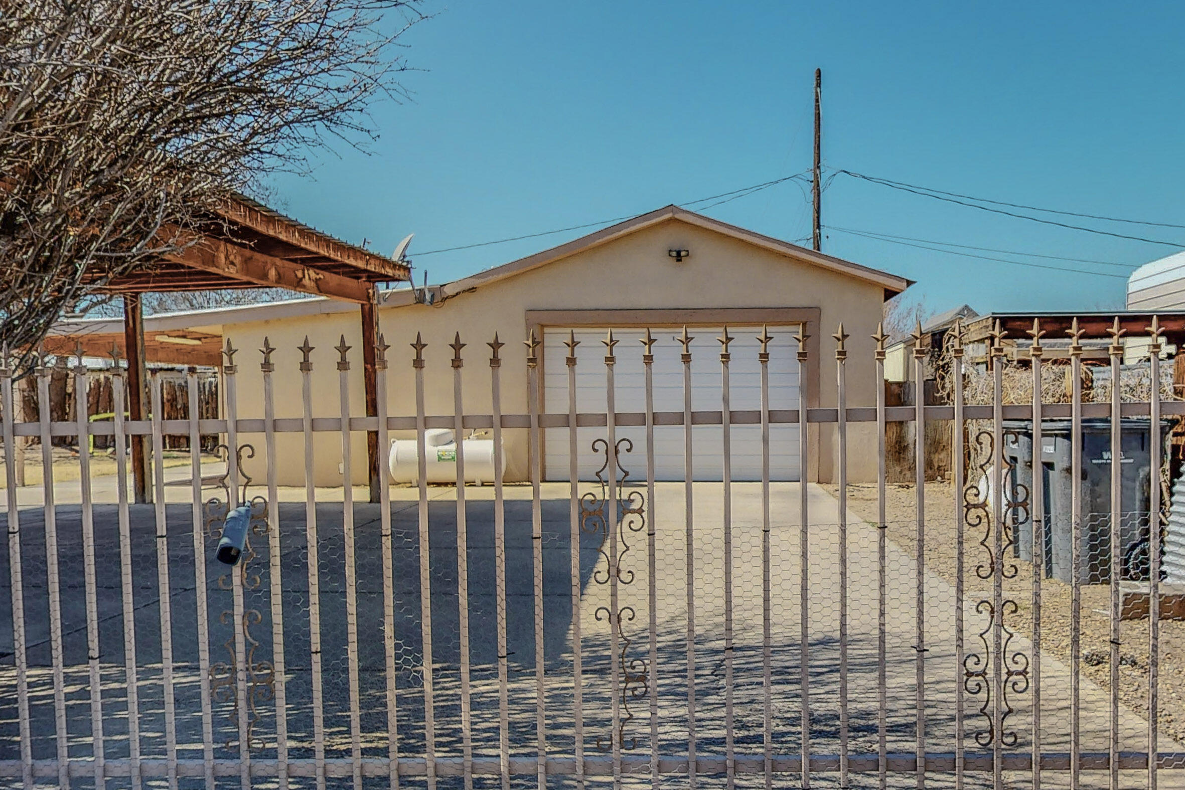 1401 SANTA ROSA Road SW