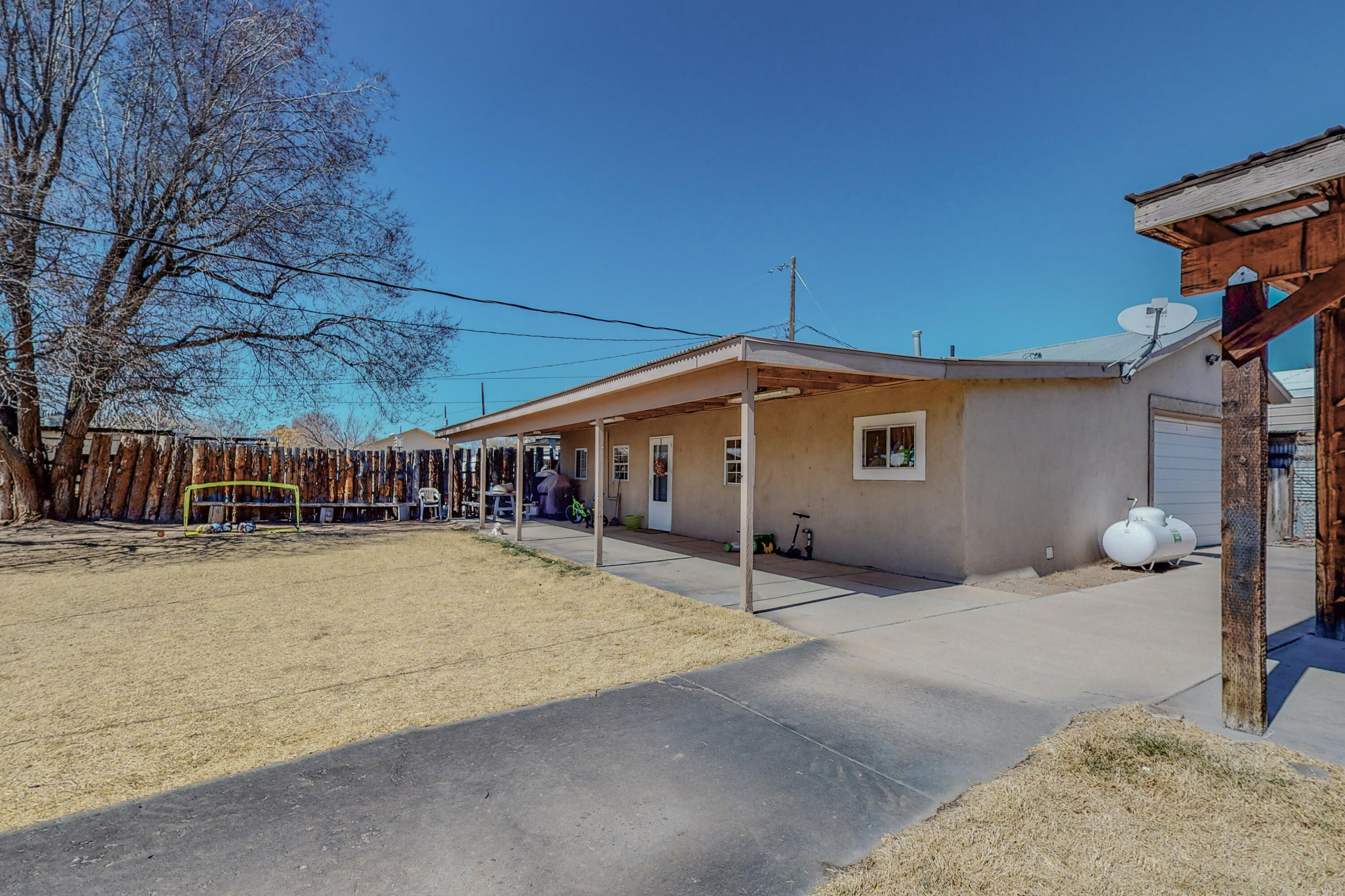1401 SANTA ROSA Road SW