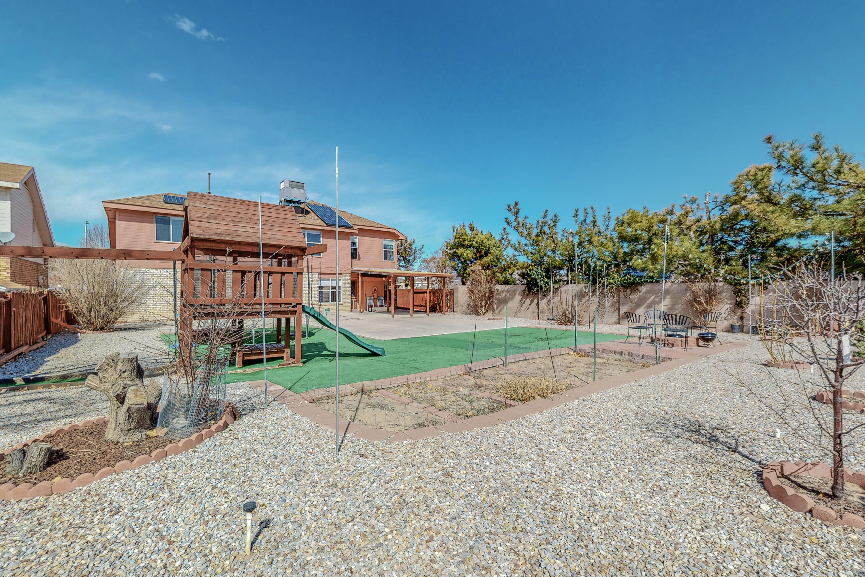 2428 WINDWARD Drive NW