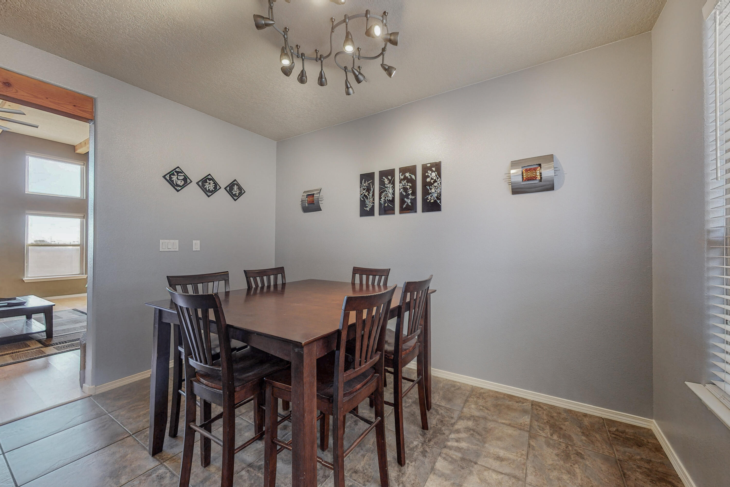 9501 CALLE CHAMISA NW