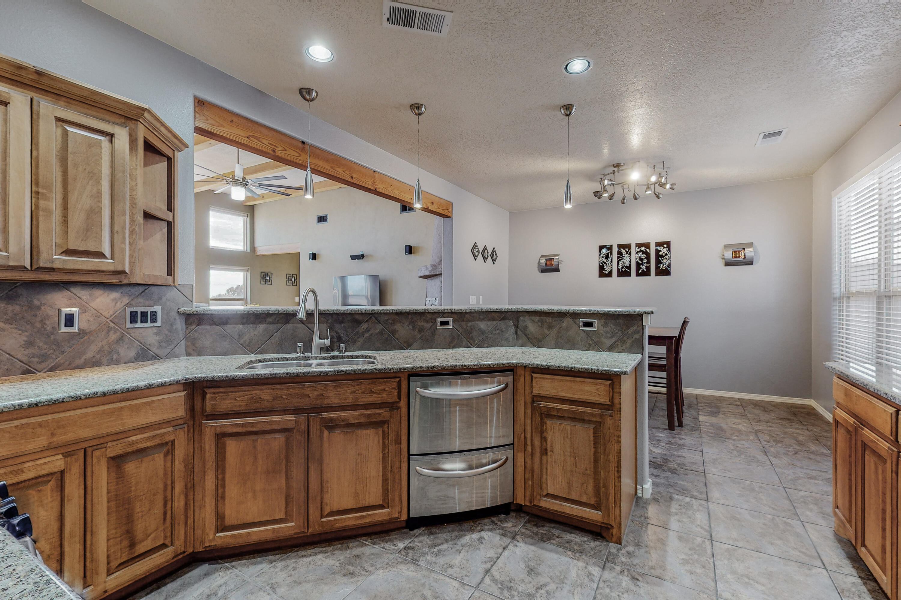 9501 CALLE CHAMISA NW