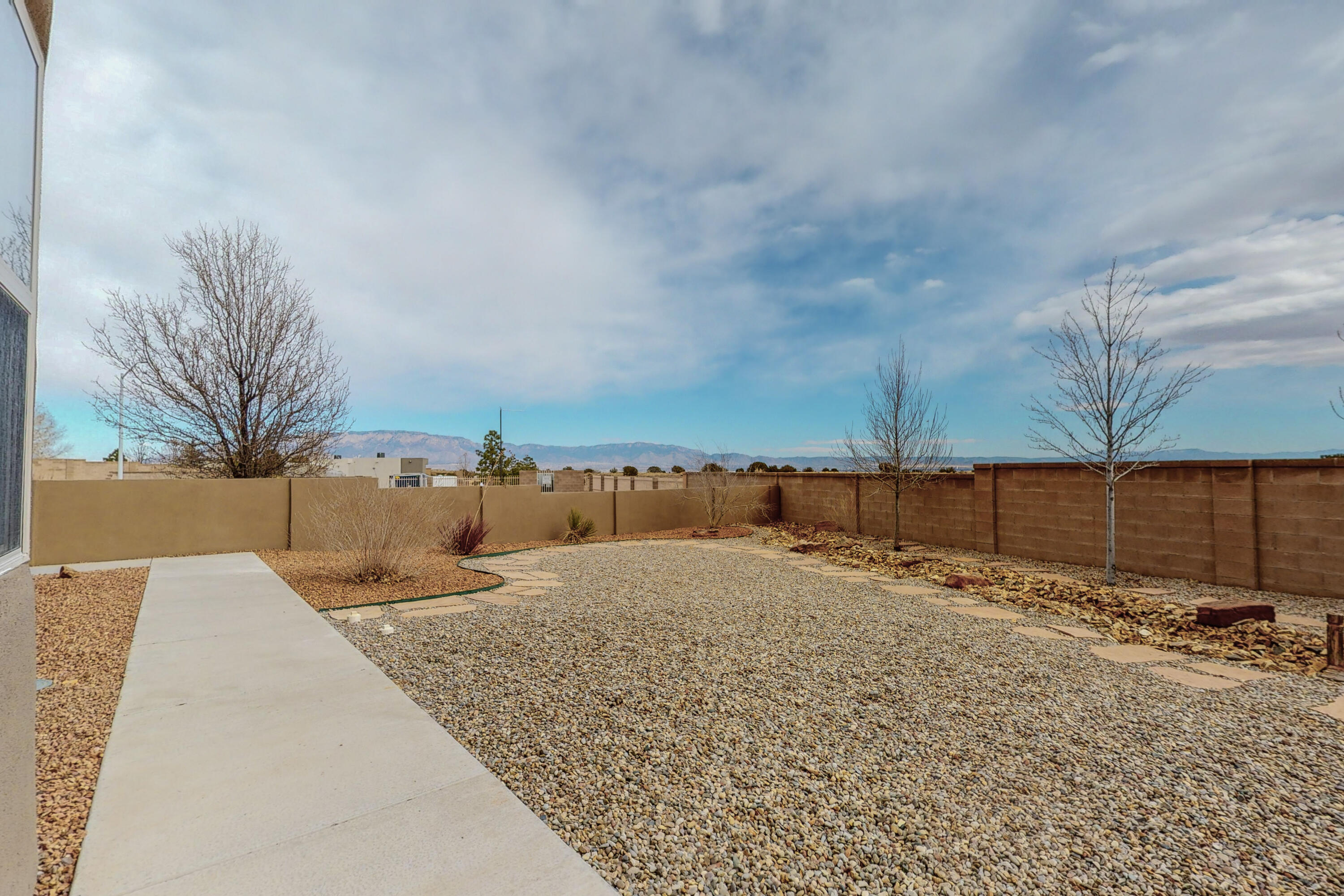 9501 CALLE CHAMISA NW