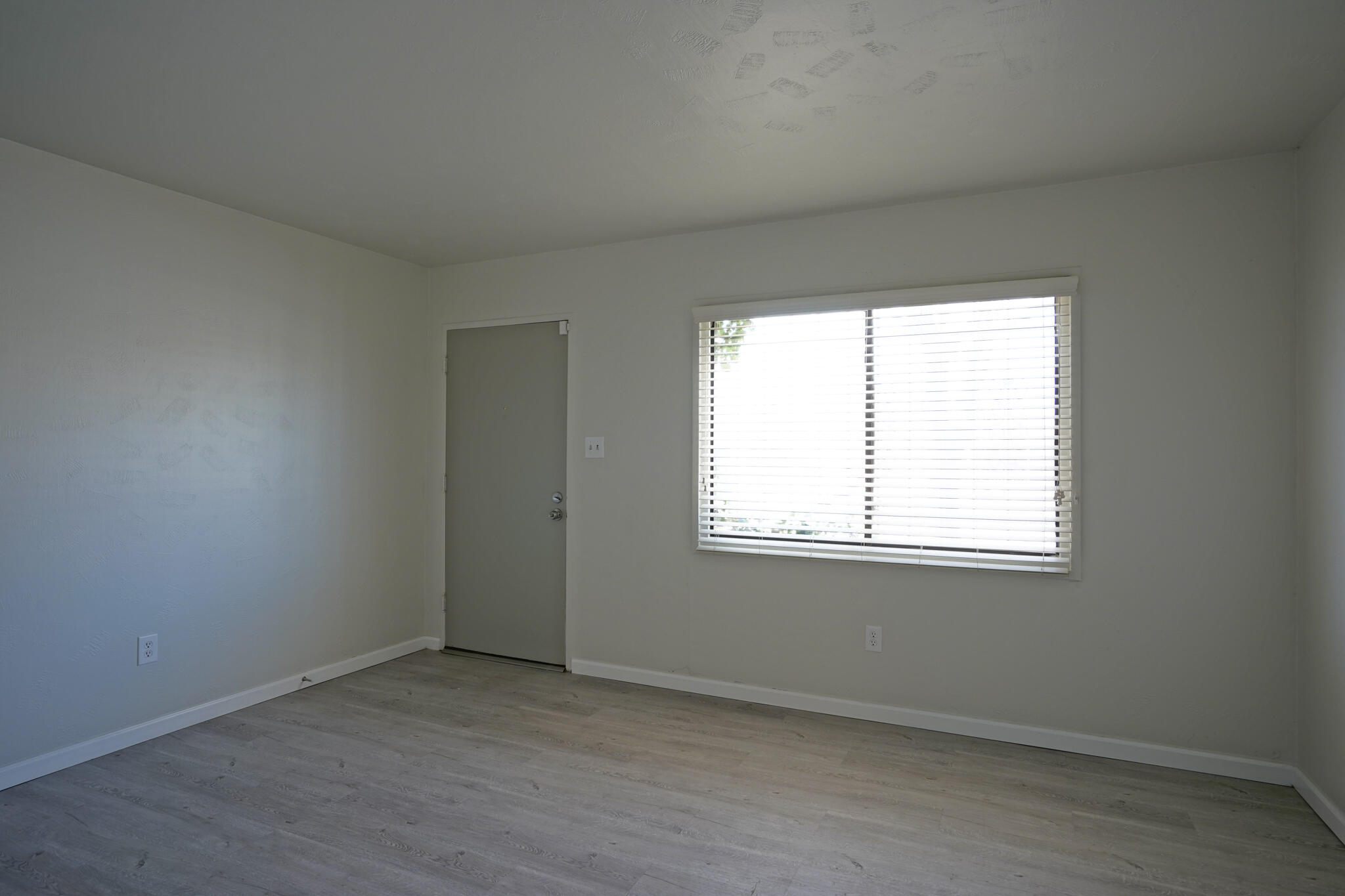 2708 Bel Air Drive NE
