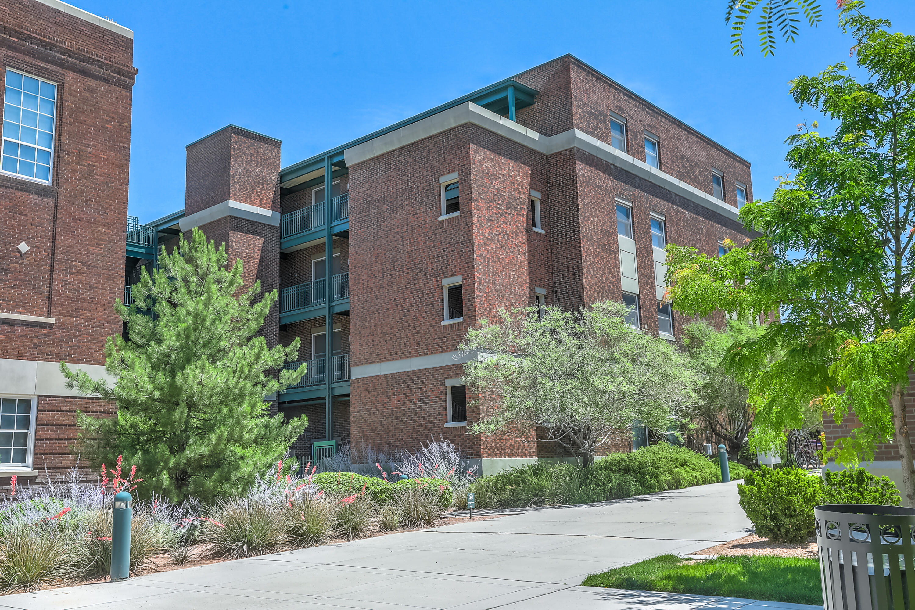 300 TIJERAS Avenue NE Unit: 210