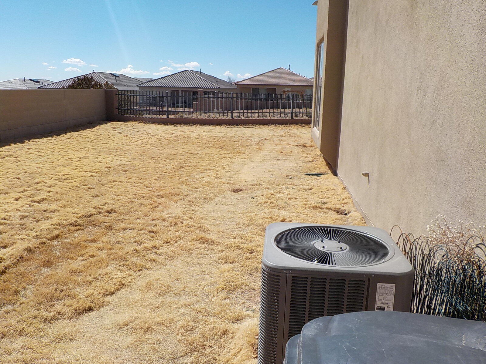 2913 REDONDO SANTA FE NE