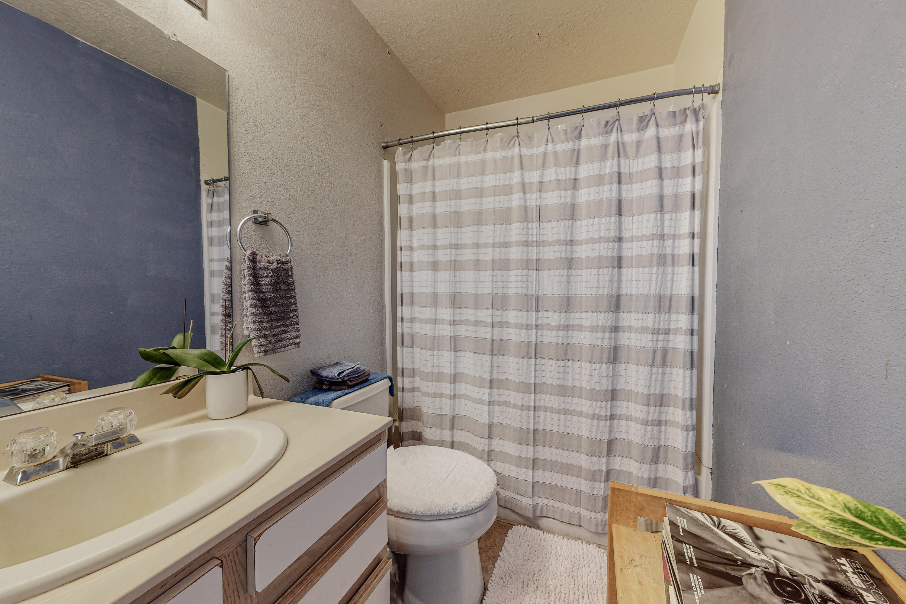 4336 ALTURA VISTA Lane NE