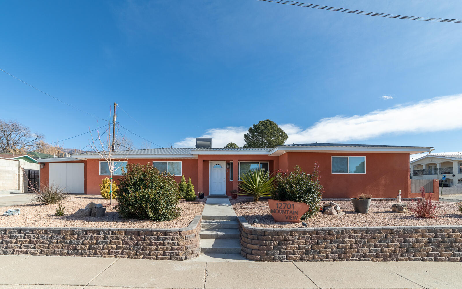 12701 Mountain View Avenue NE