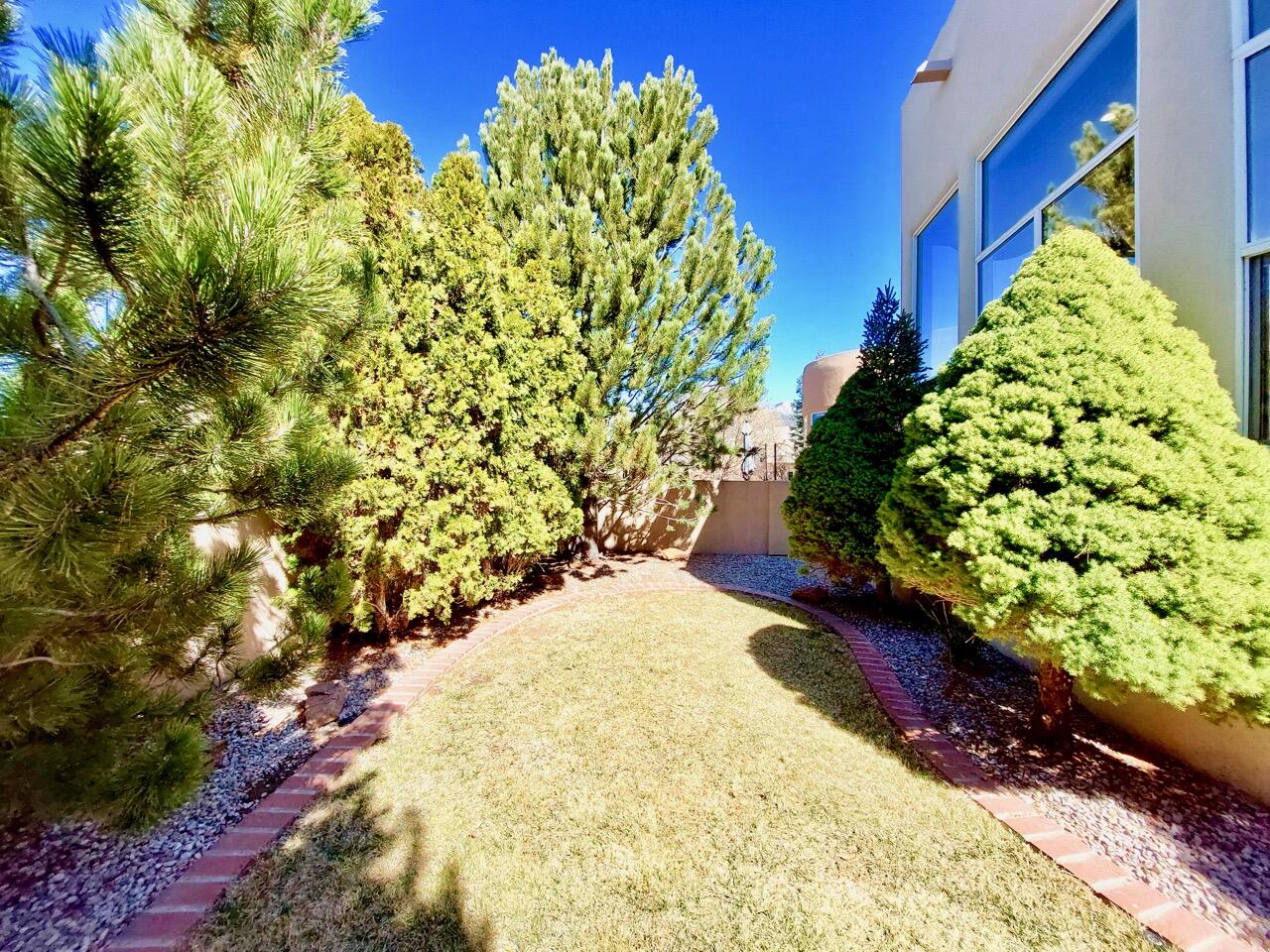 12705 Desert Sky Avenue NE