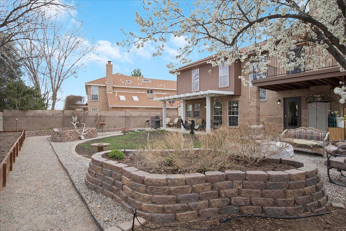 7504 RIO SALADO Court NW