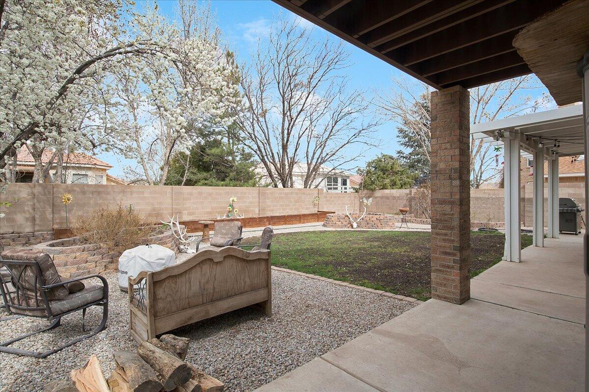 7504 RIO SALADO Court NW