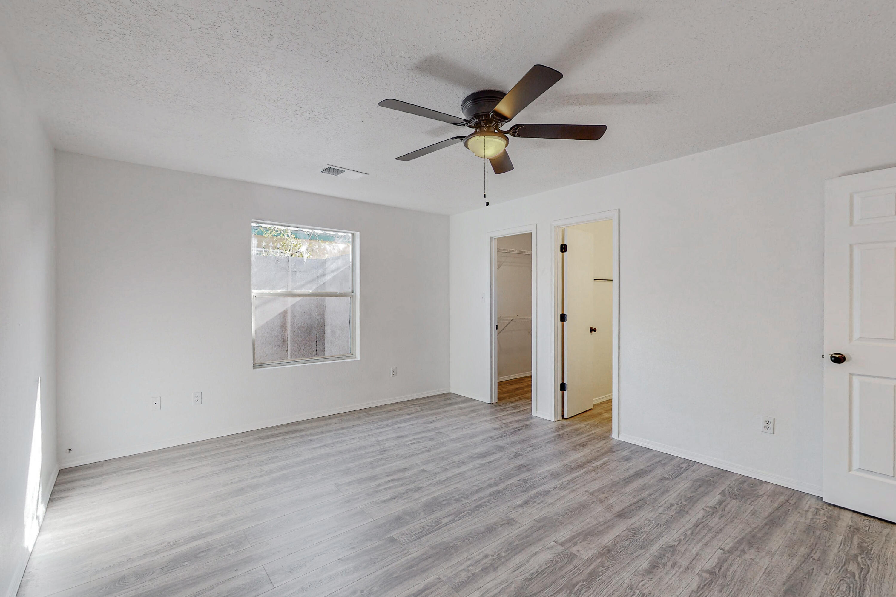 2216 DESERT WOOD Drive SW