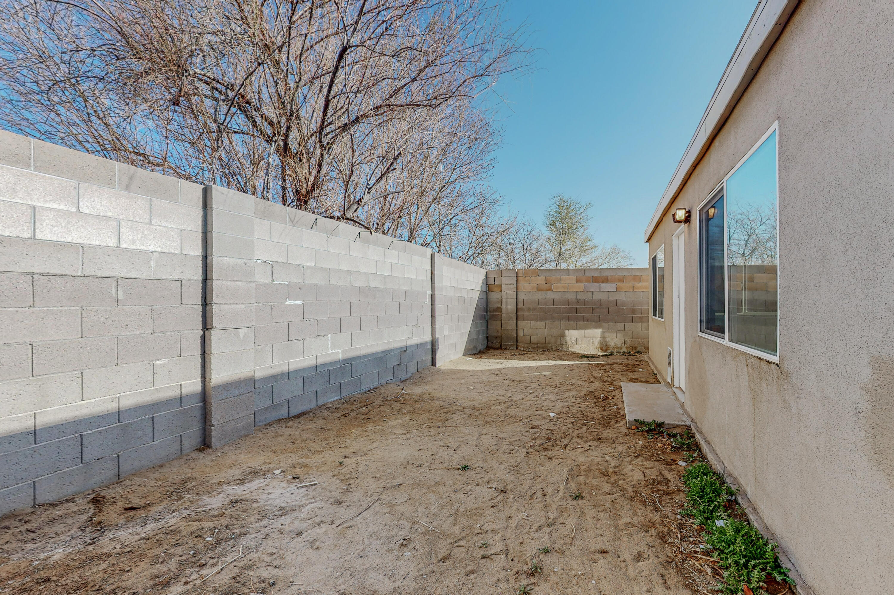 2216 DESERT WOOD Drive SW