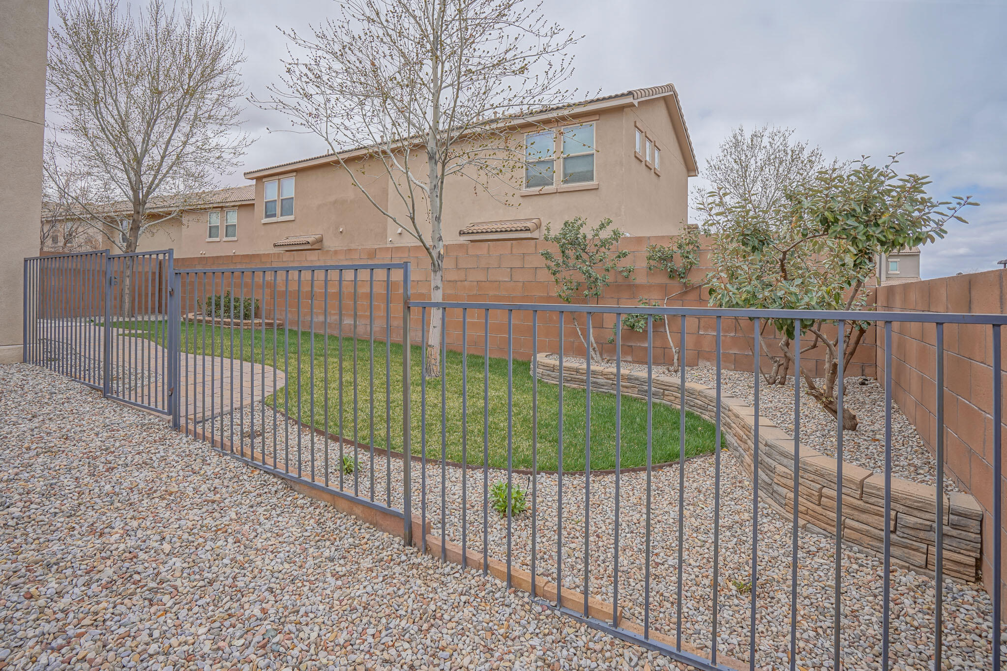 10800 ARGUELLO Trail NE
