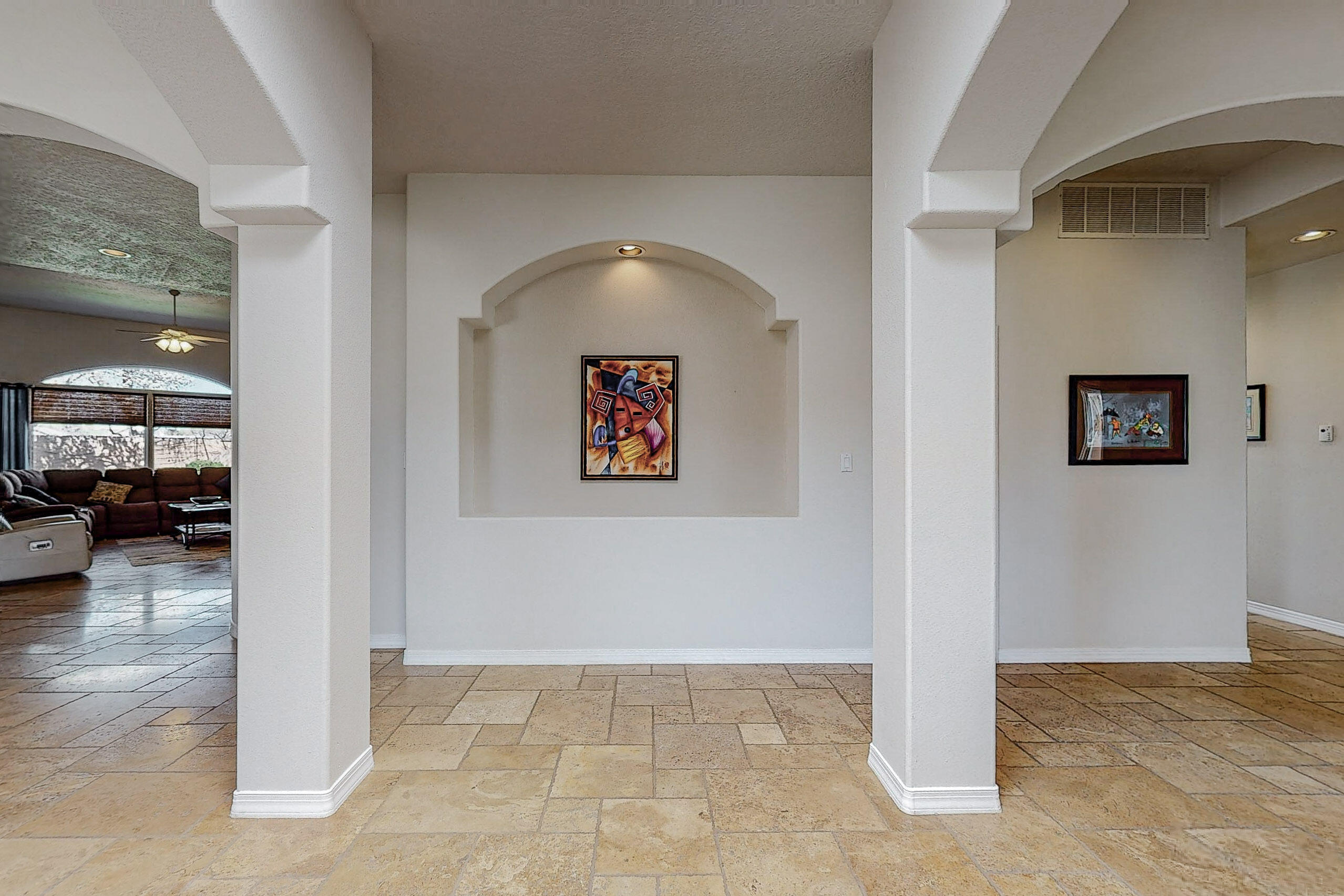 1647 TIERRA DEL RIO NW