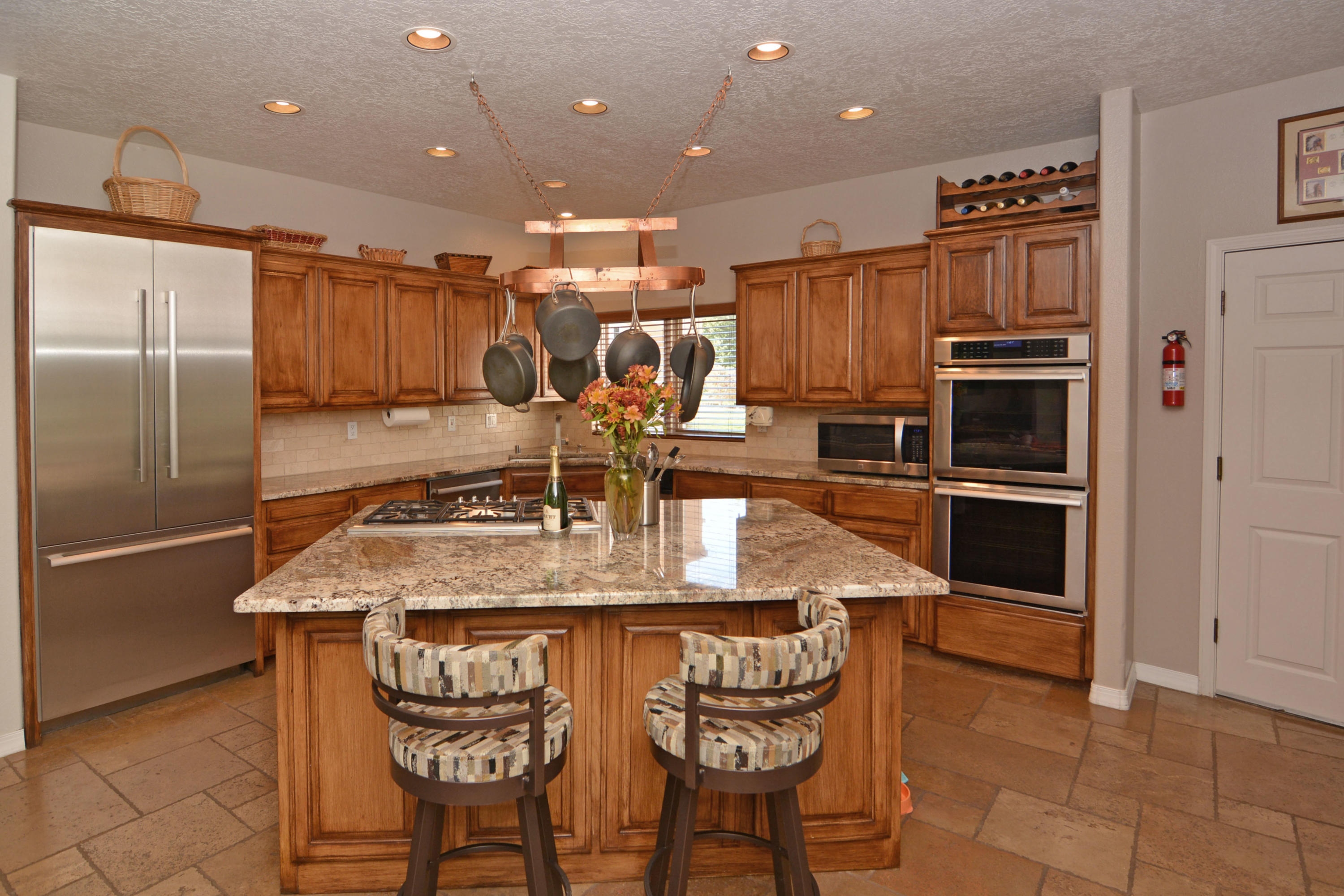 1647 TIERRA DEL RIO NW