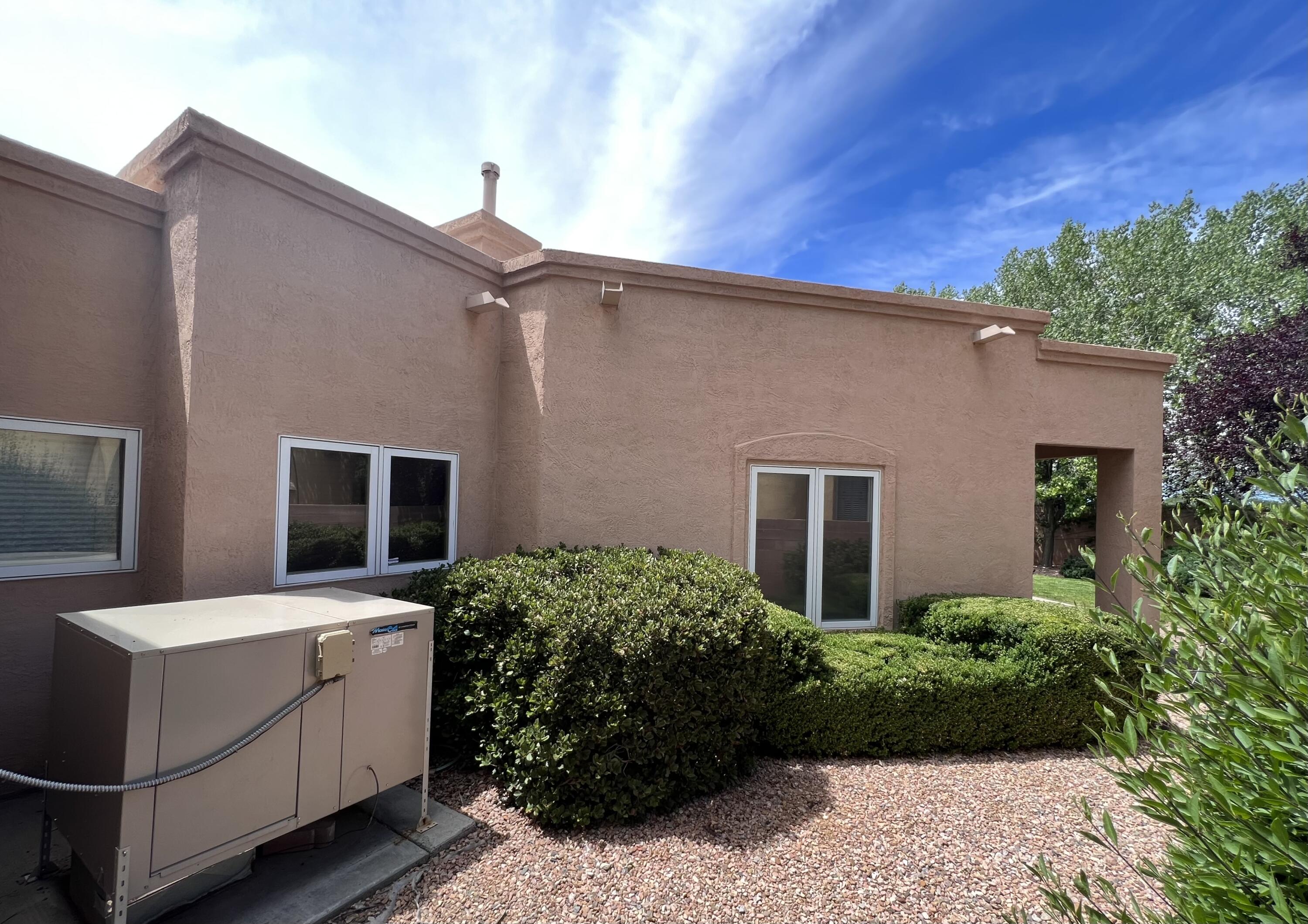 1647 TIERRA DEL RIO NW