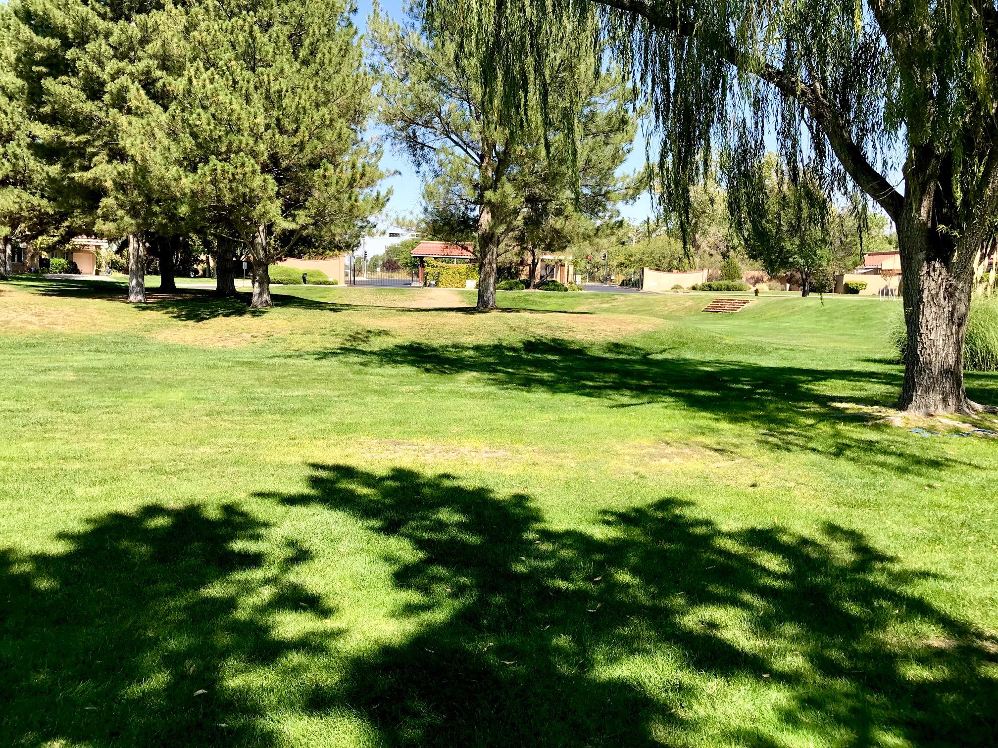 1647 TIERRA DEL RIO NW