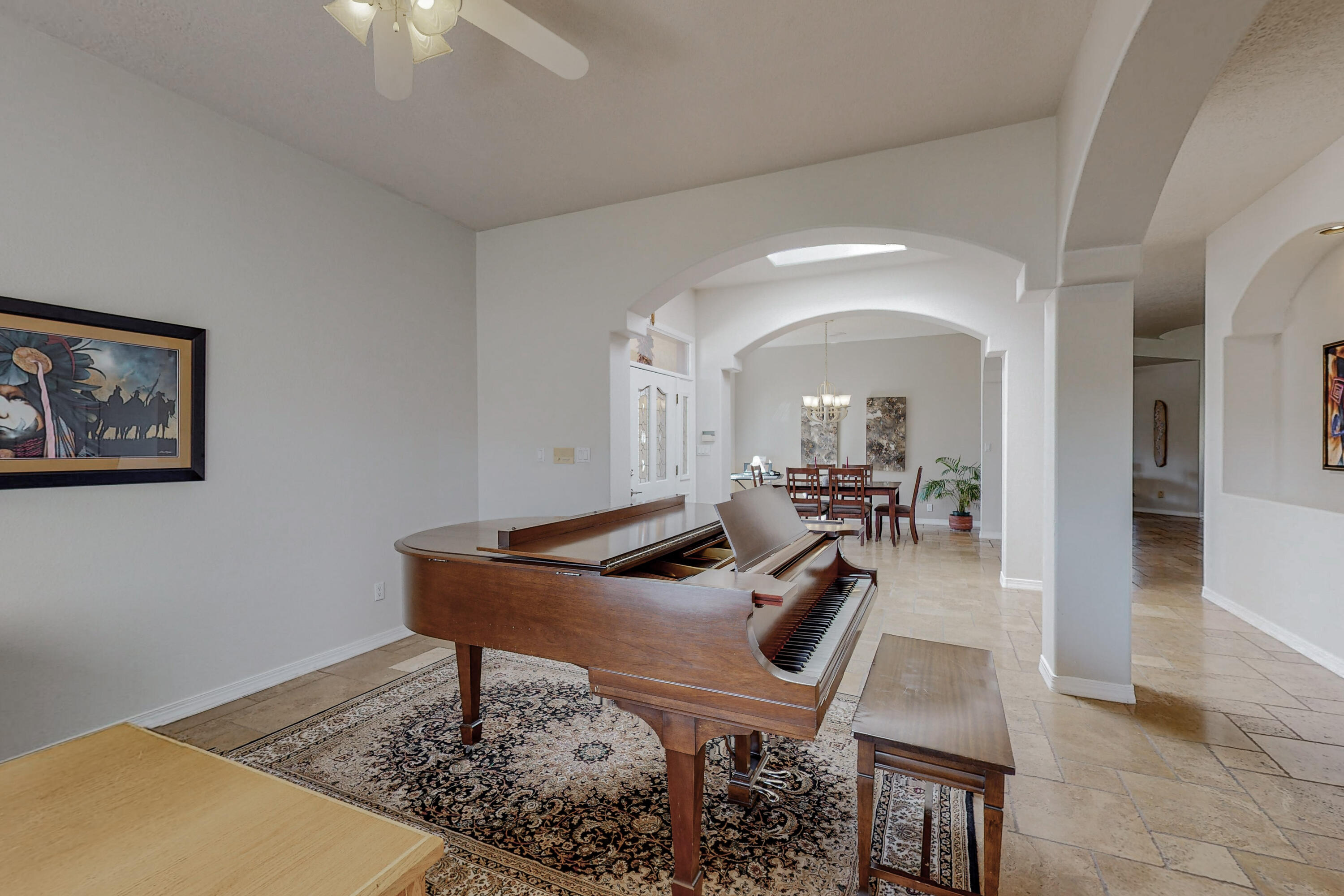 1647 TIERRA DEL RIO NW