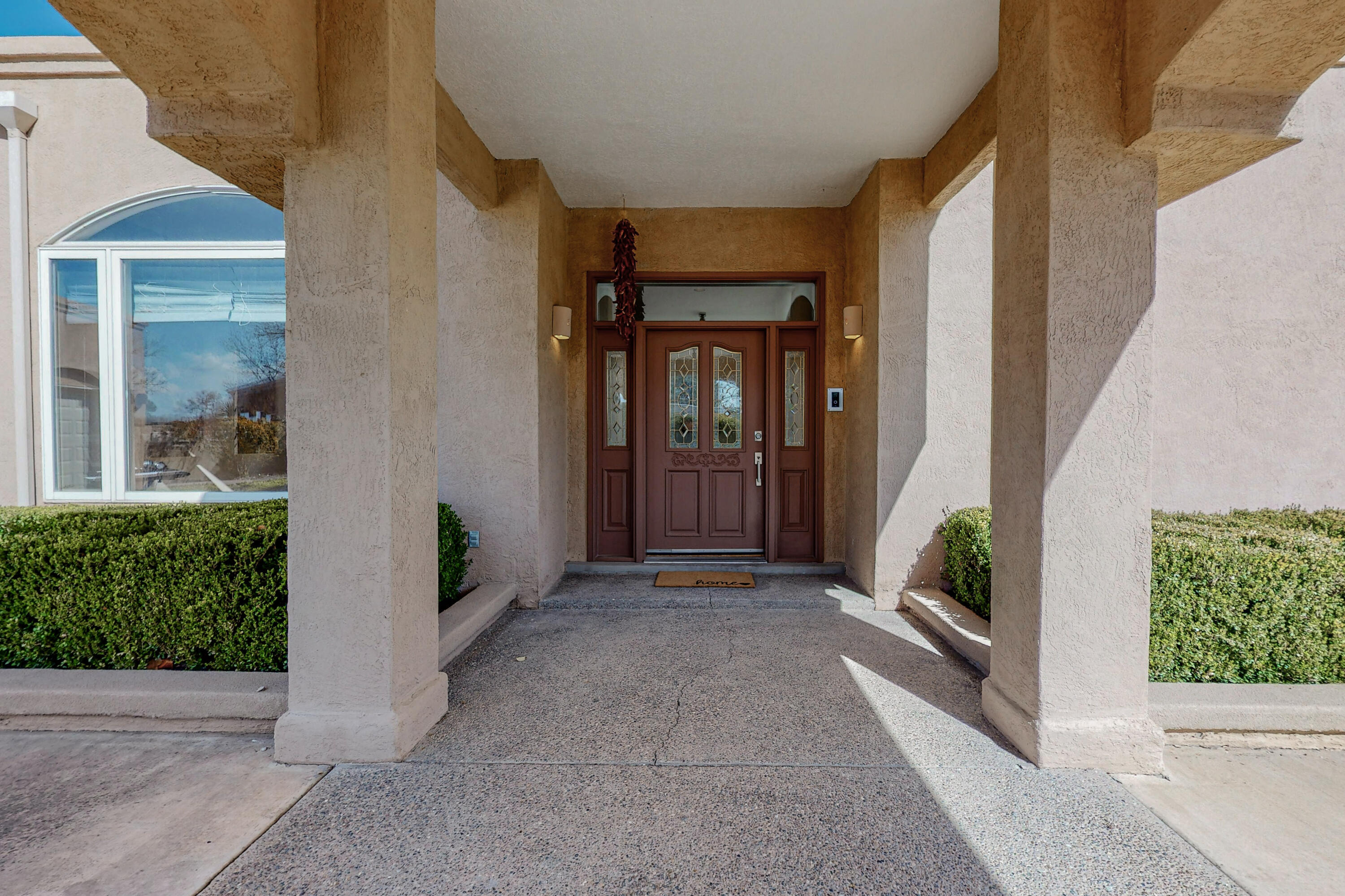 1647 TIERRA DEL RIO NW