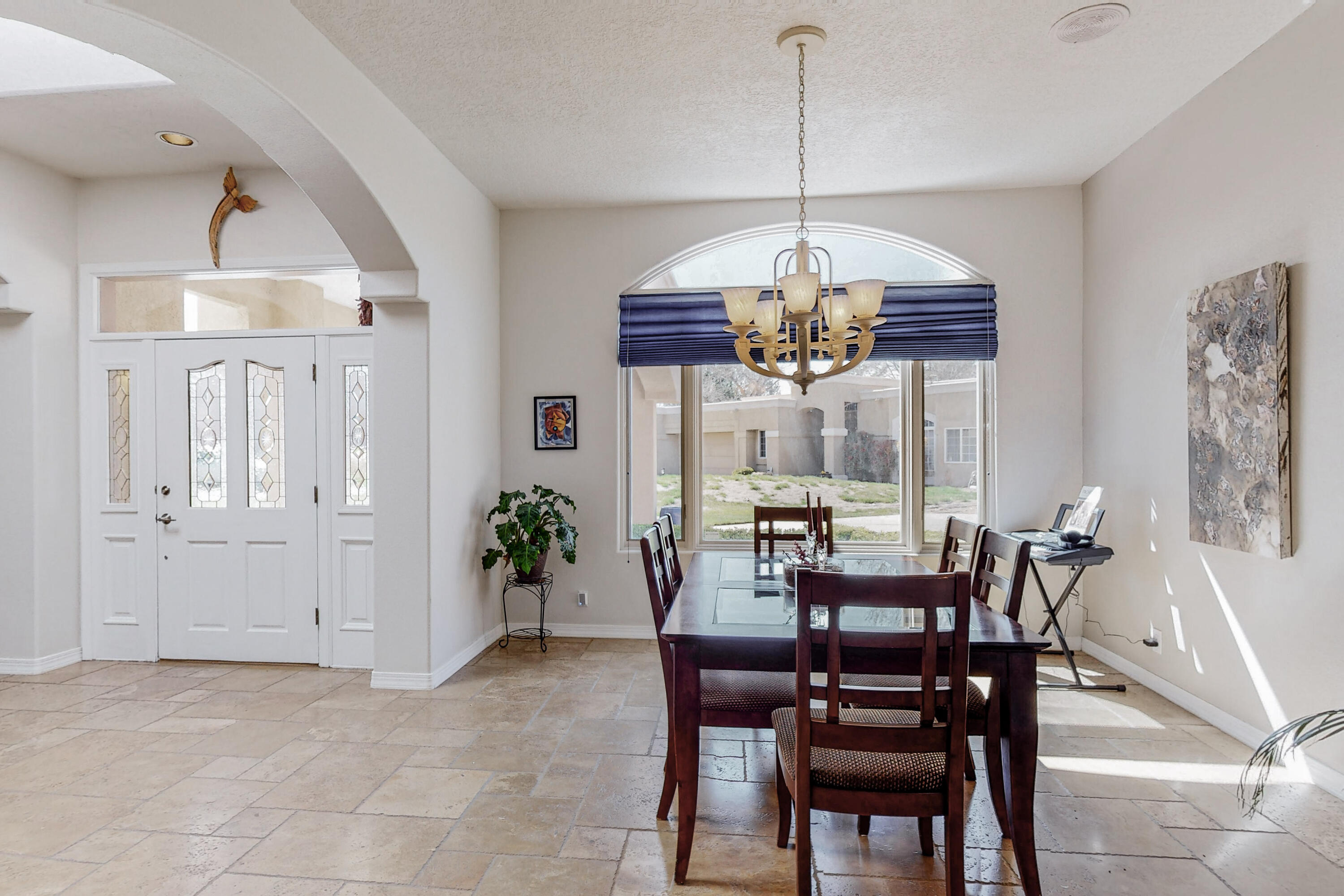 1647 TIERRA DEL RIO NW