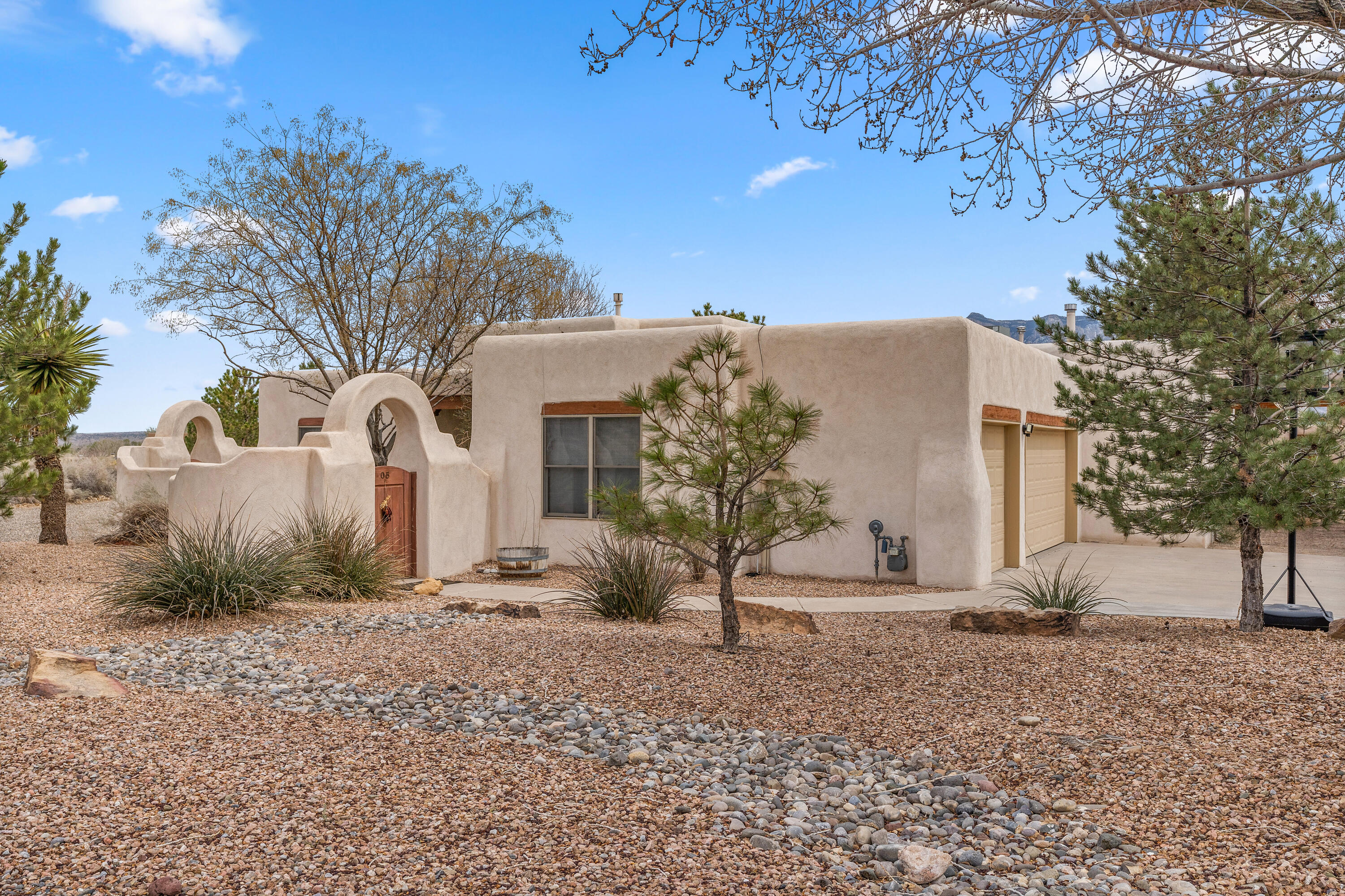 5 EL DORADO Court
