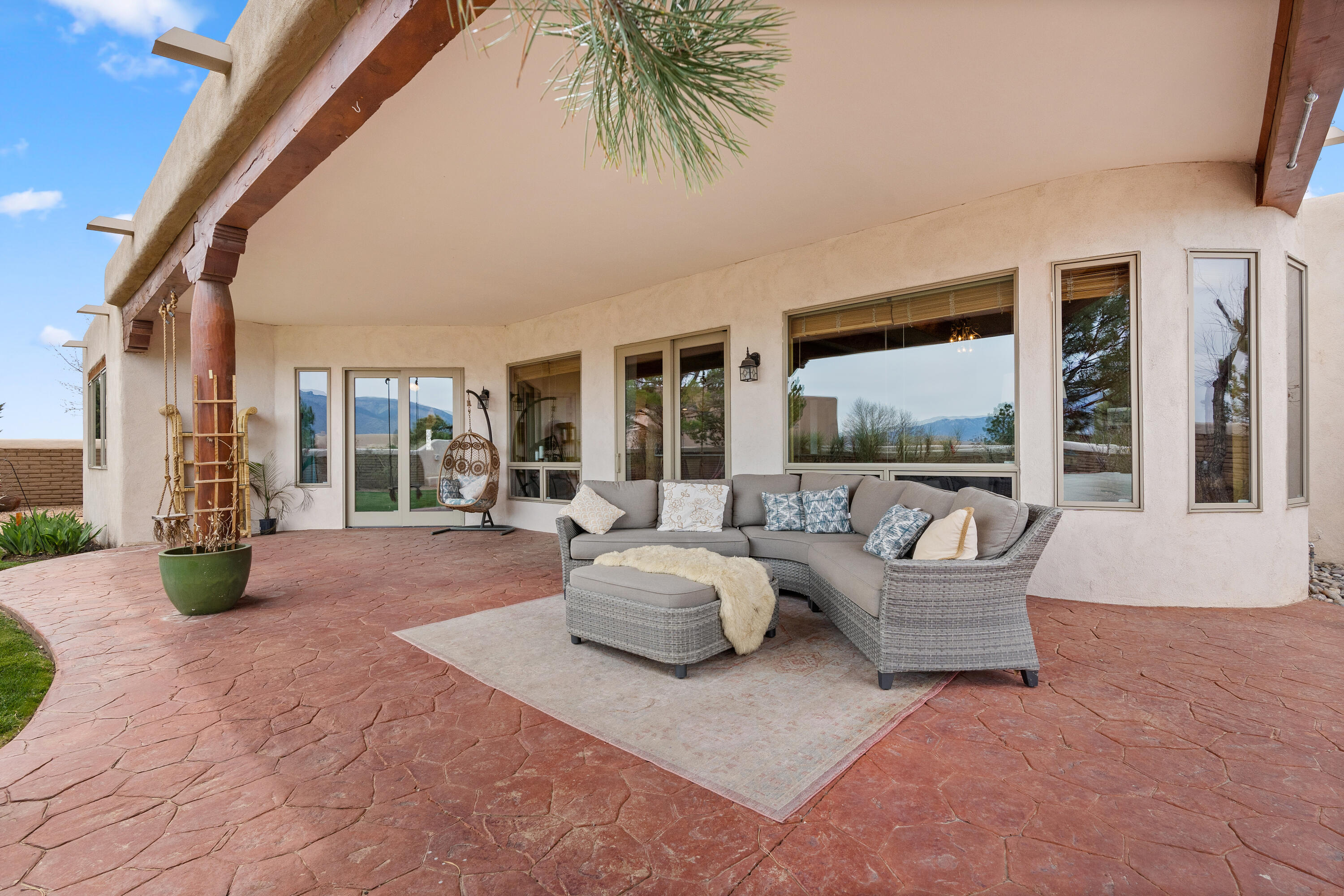 5 EL DORADO Court