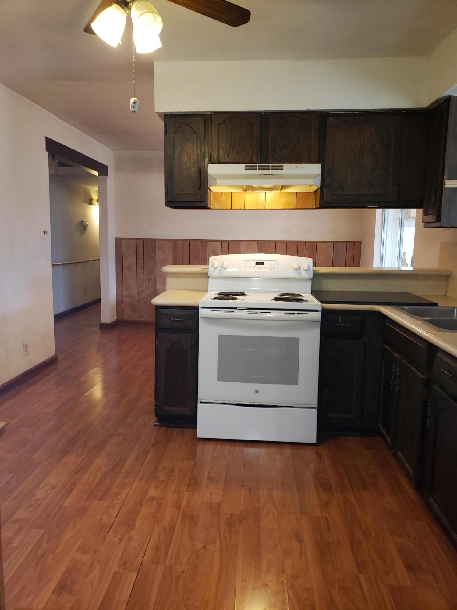 4313 Nicole Court SW