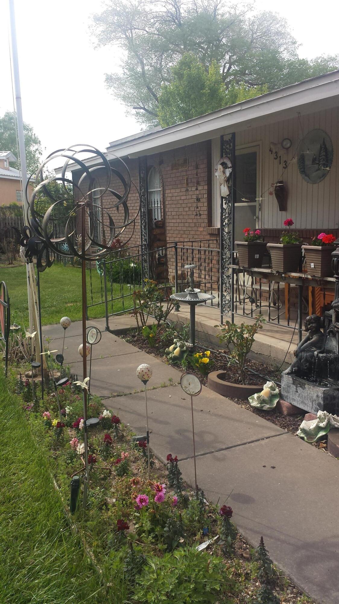 4313 Nicole Court SW