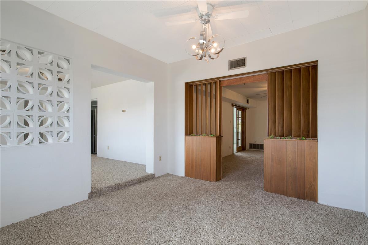 2807 Aliso Drive NE