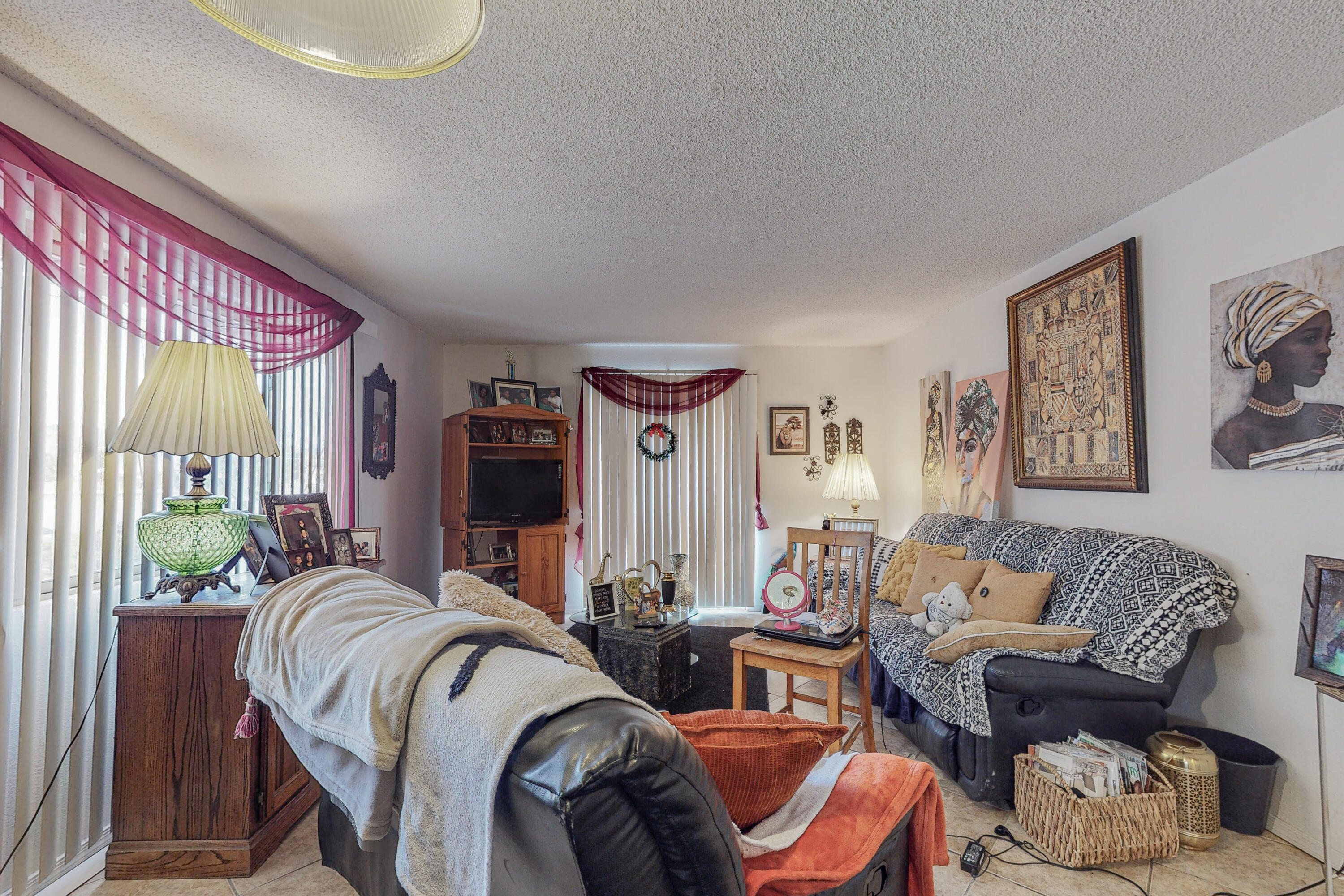 1000 Chelwood Park Boulevard NE