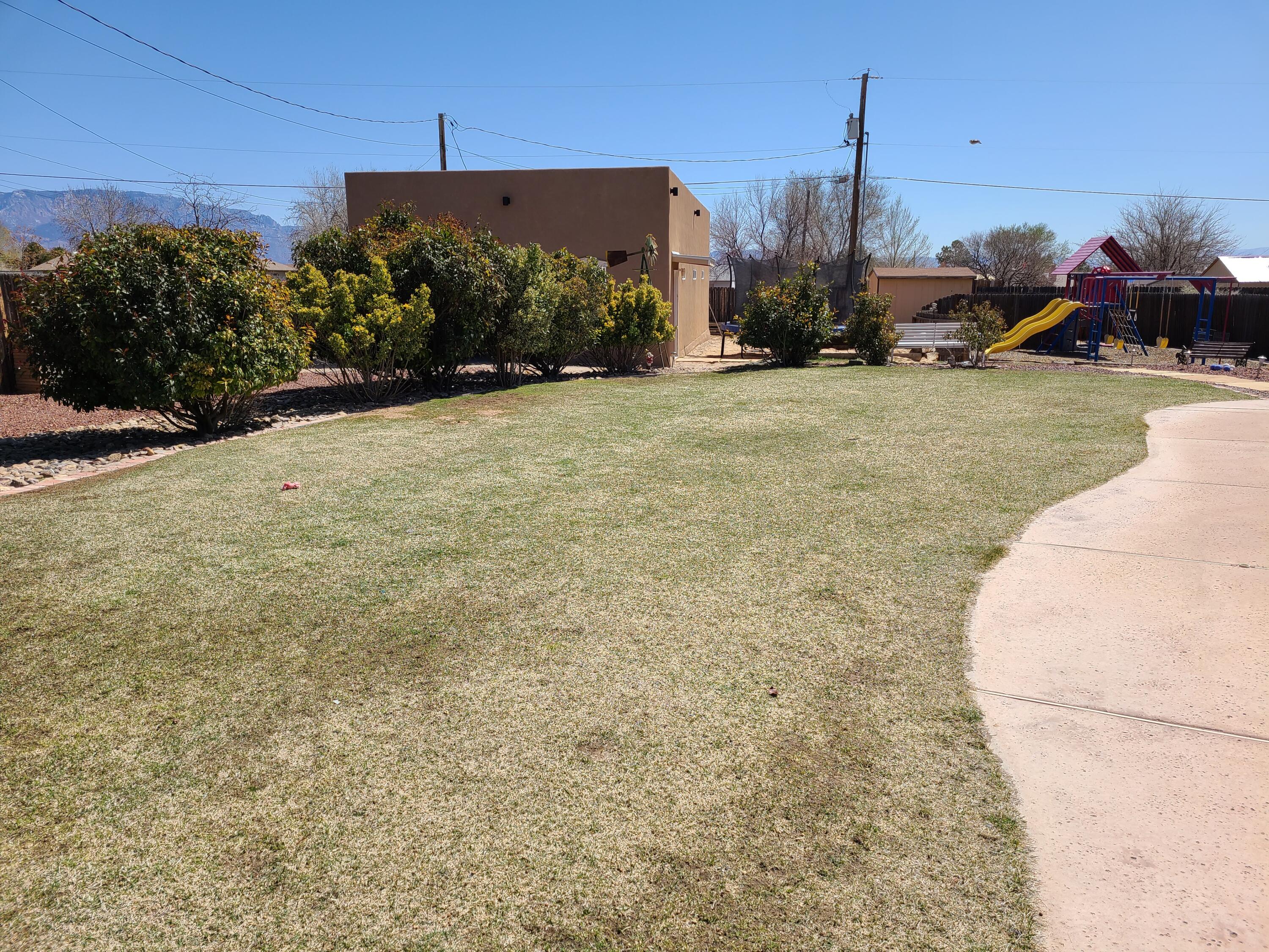 1420 33RD Circle SE