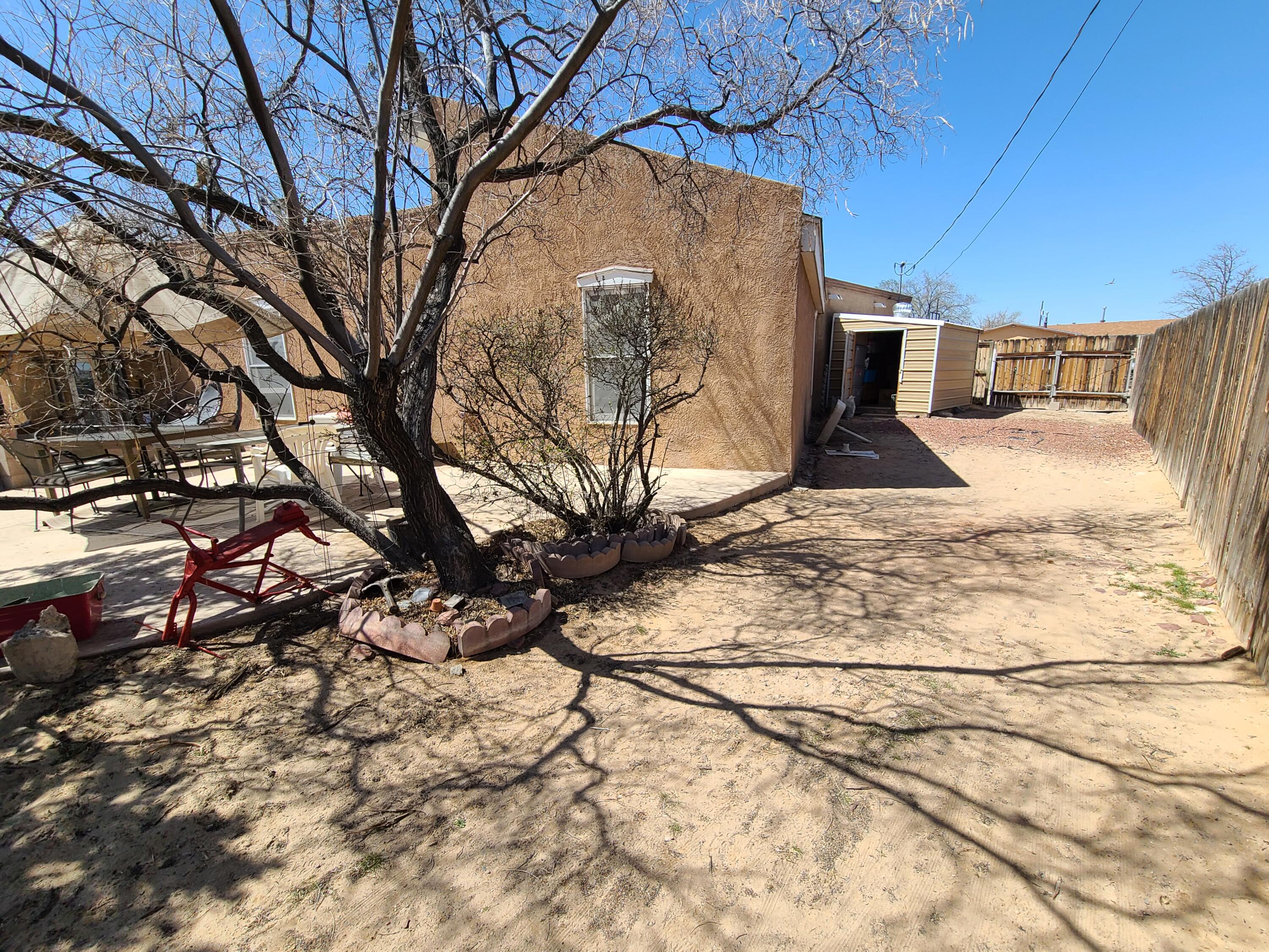 1420 33RD Circle SE