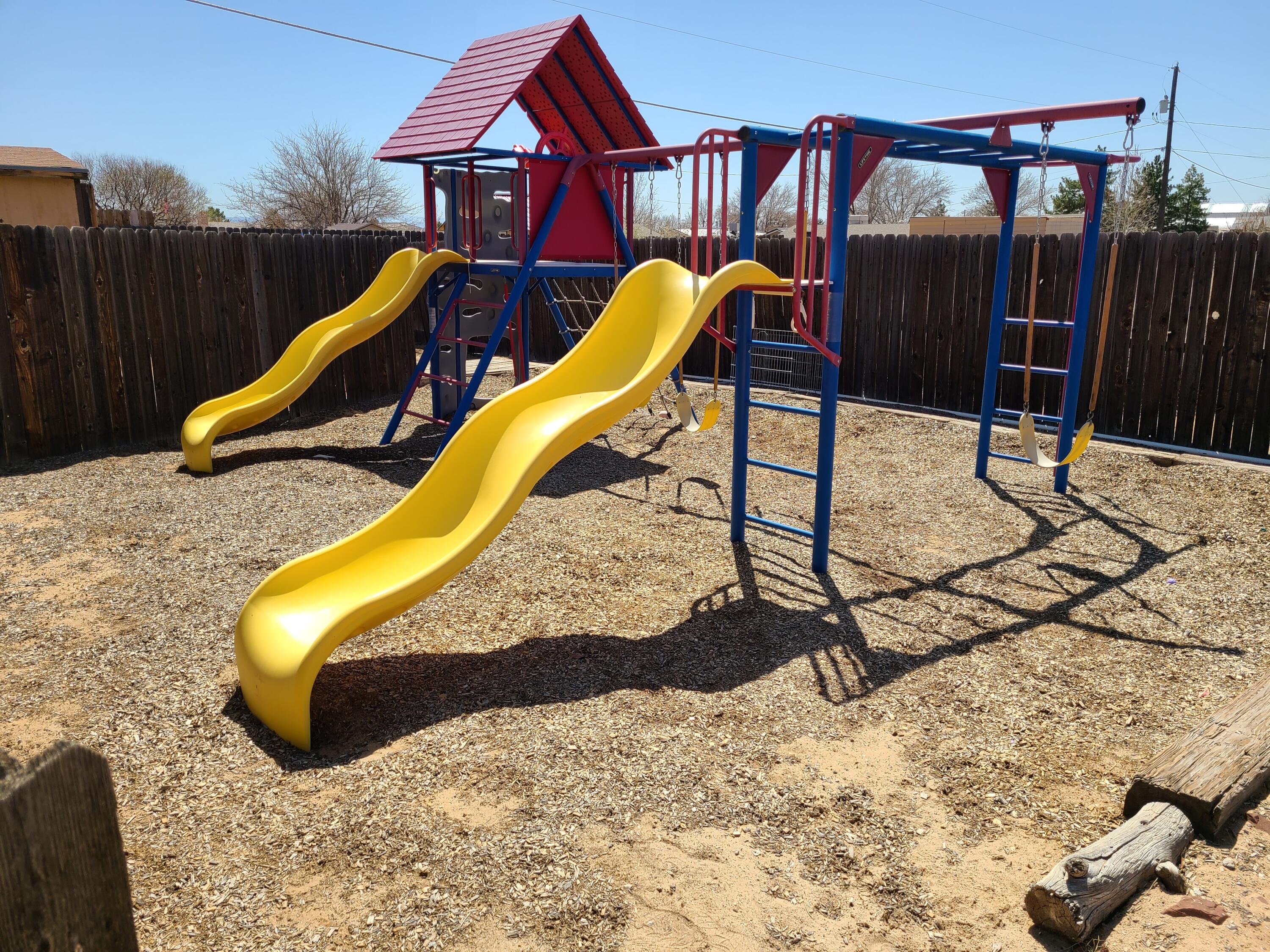 1420 33RD Circle SE