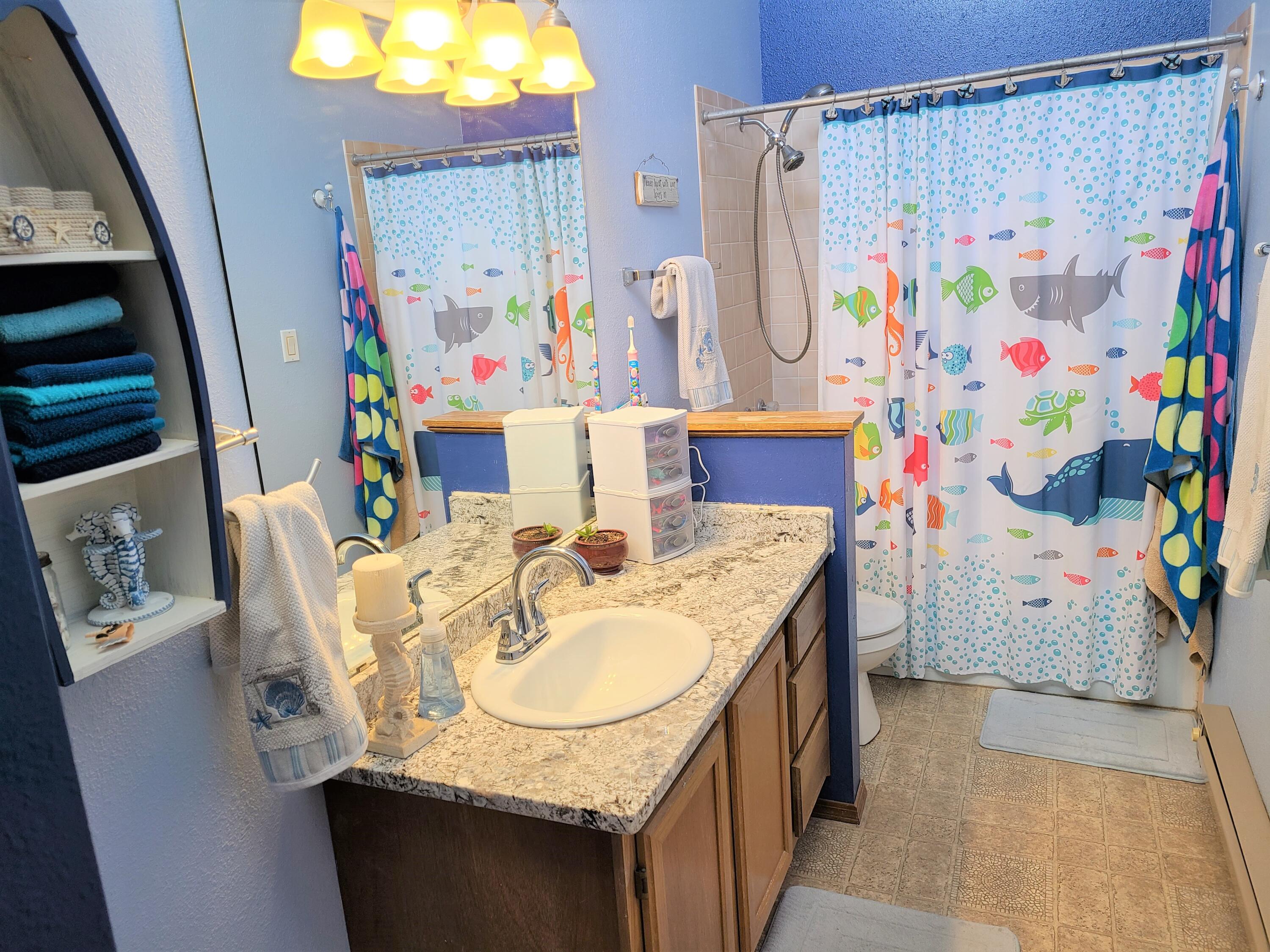 1420 33RD Circle SE