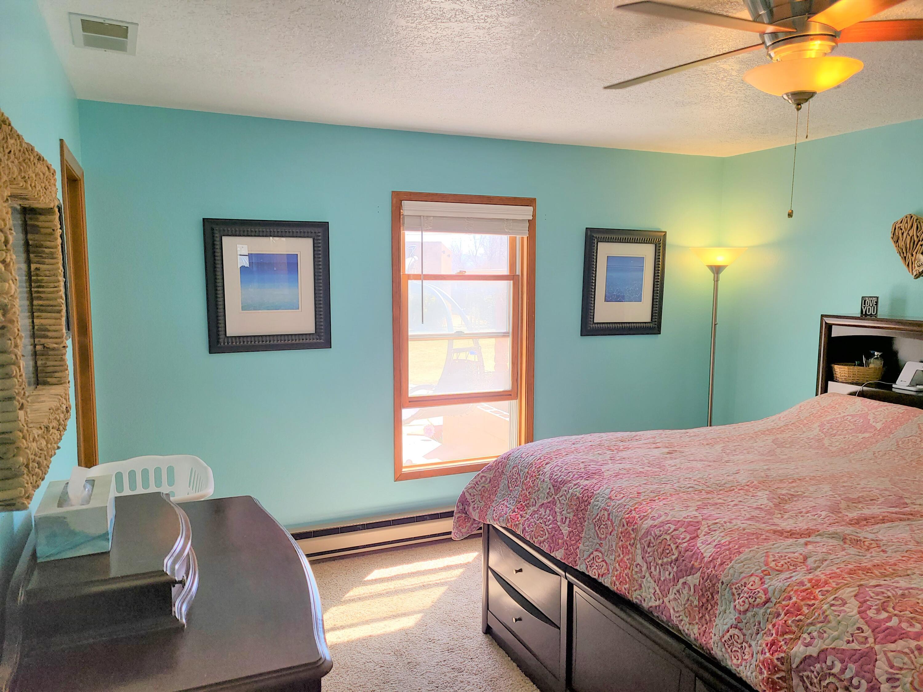 1420 33RD Circle SE
