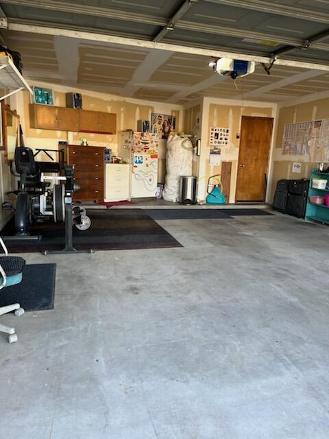 1420 33RD Circle SE