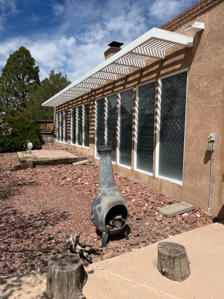 1420 33RD Circle SE