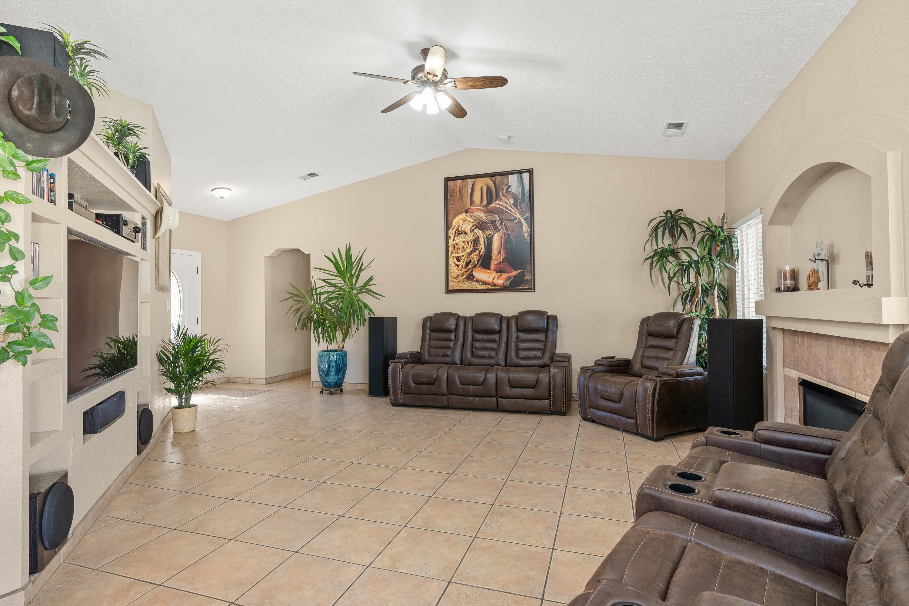 1305 SUMMERFIELD Place SW