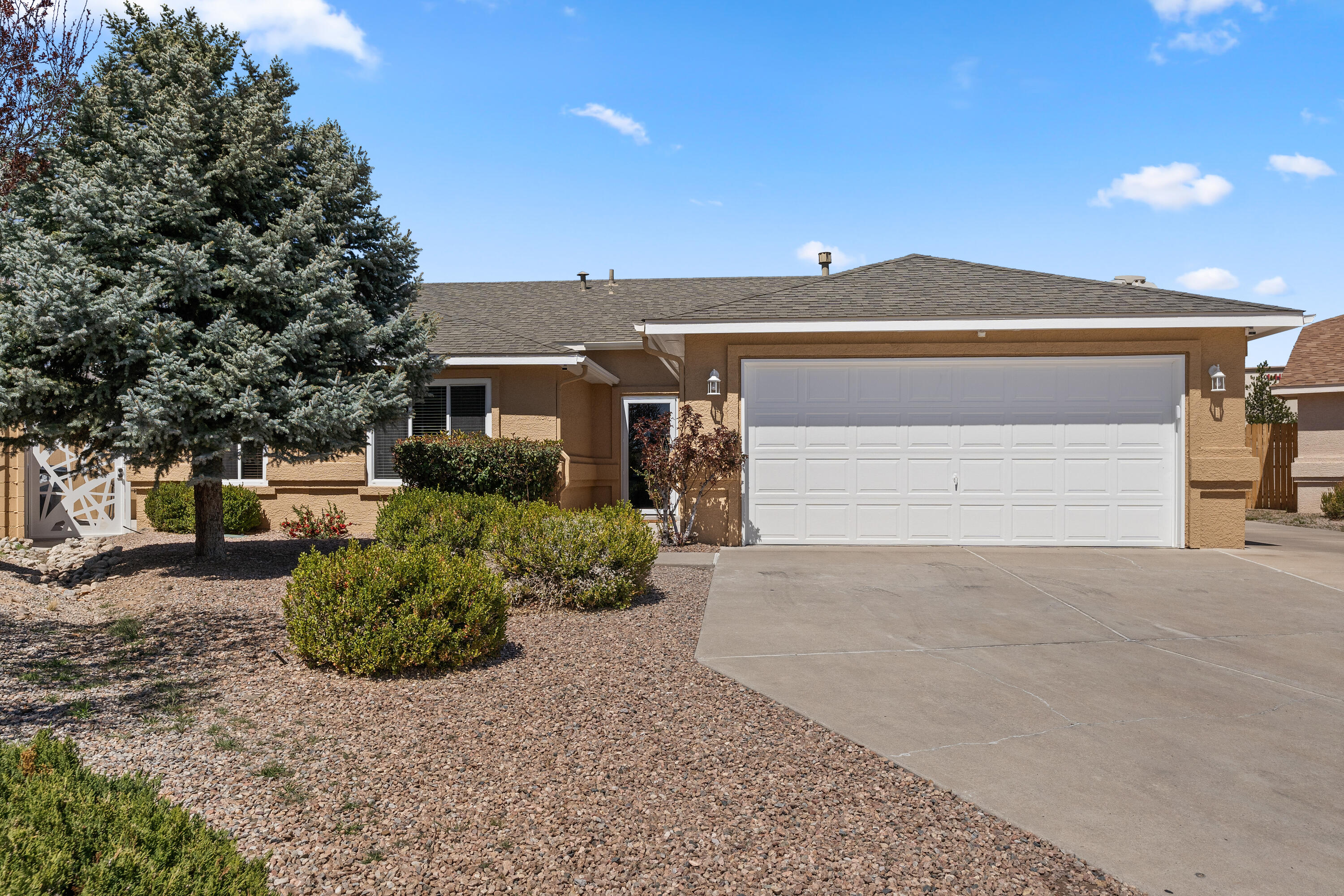 1305 SUMMERFIELD Place SW