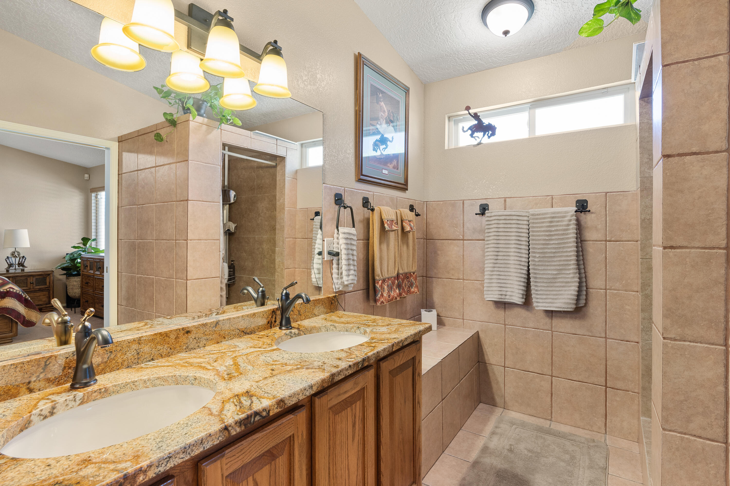 1305 SUMMERFIELD Place SW