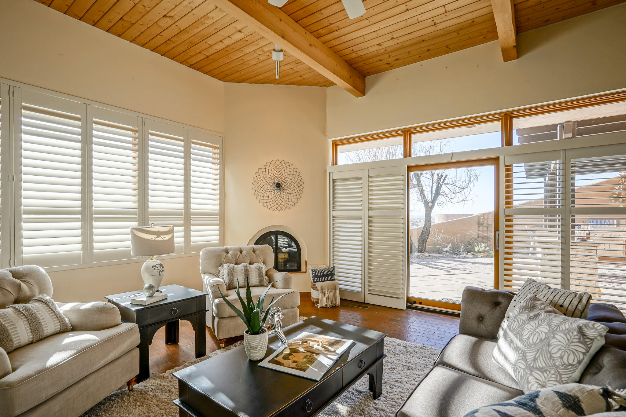10 Wind Road NW